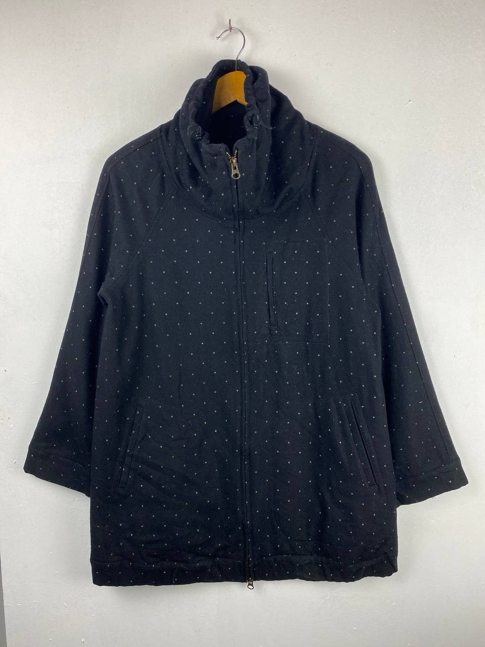 Japanese Brand japanese brands polkadot wool jacket quilted lining Size US M / EU 48-50 / 2 - 1 Thumbnail