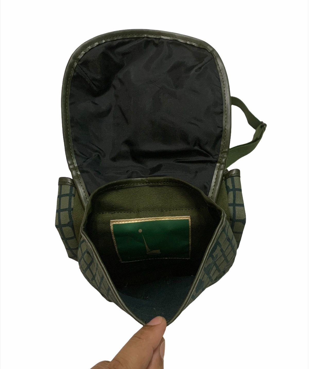 Beauty Beast RARE ‼️ Beauty:Beast Messenger CrossBody Sling Bag Size ONE SIZE - 6 Thumbnail