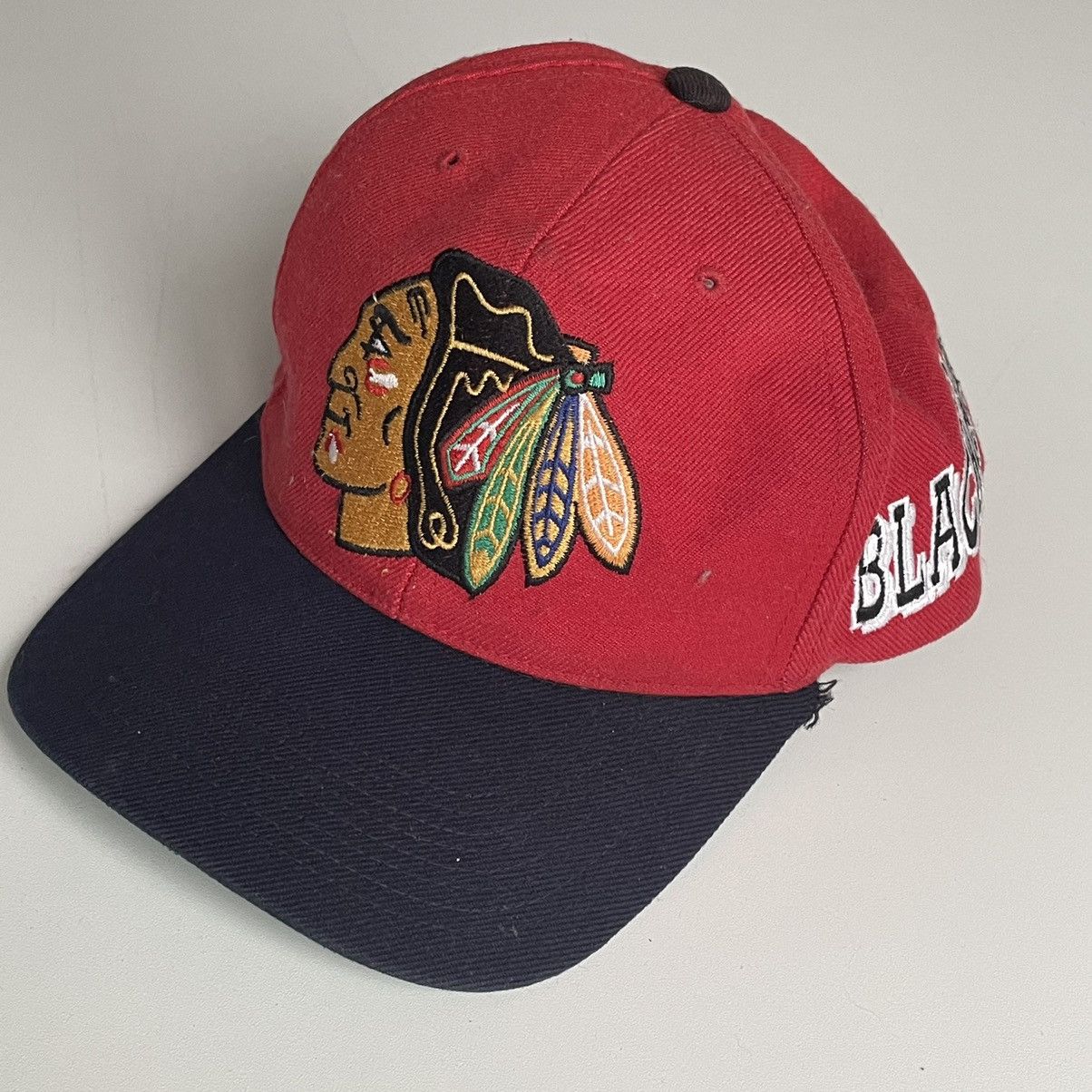 NHL × Vintage Vintage 90s Chicago Blackhawks Embroidered NHL Snapback Hat Size ONE SIZE - 2 Thumbnail