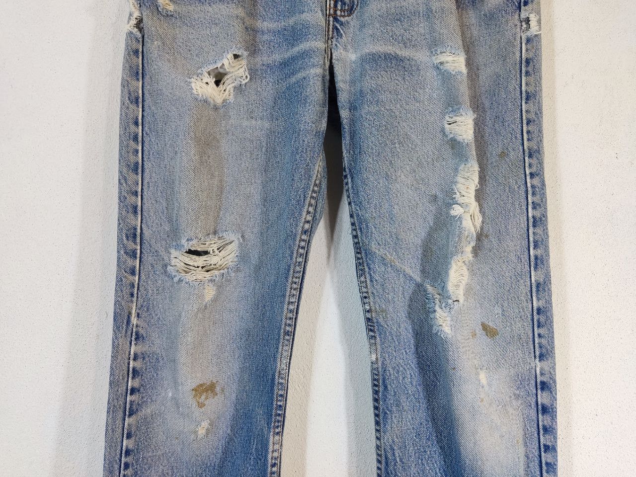 Levi's vintage levis 505 regular fit straight leg distressed denim Size US 34 / EU 50 - 10 Thumbnail