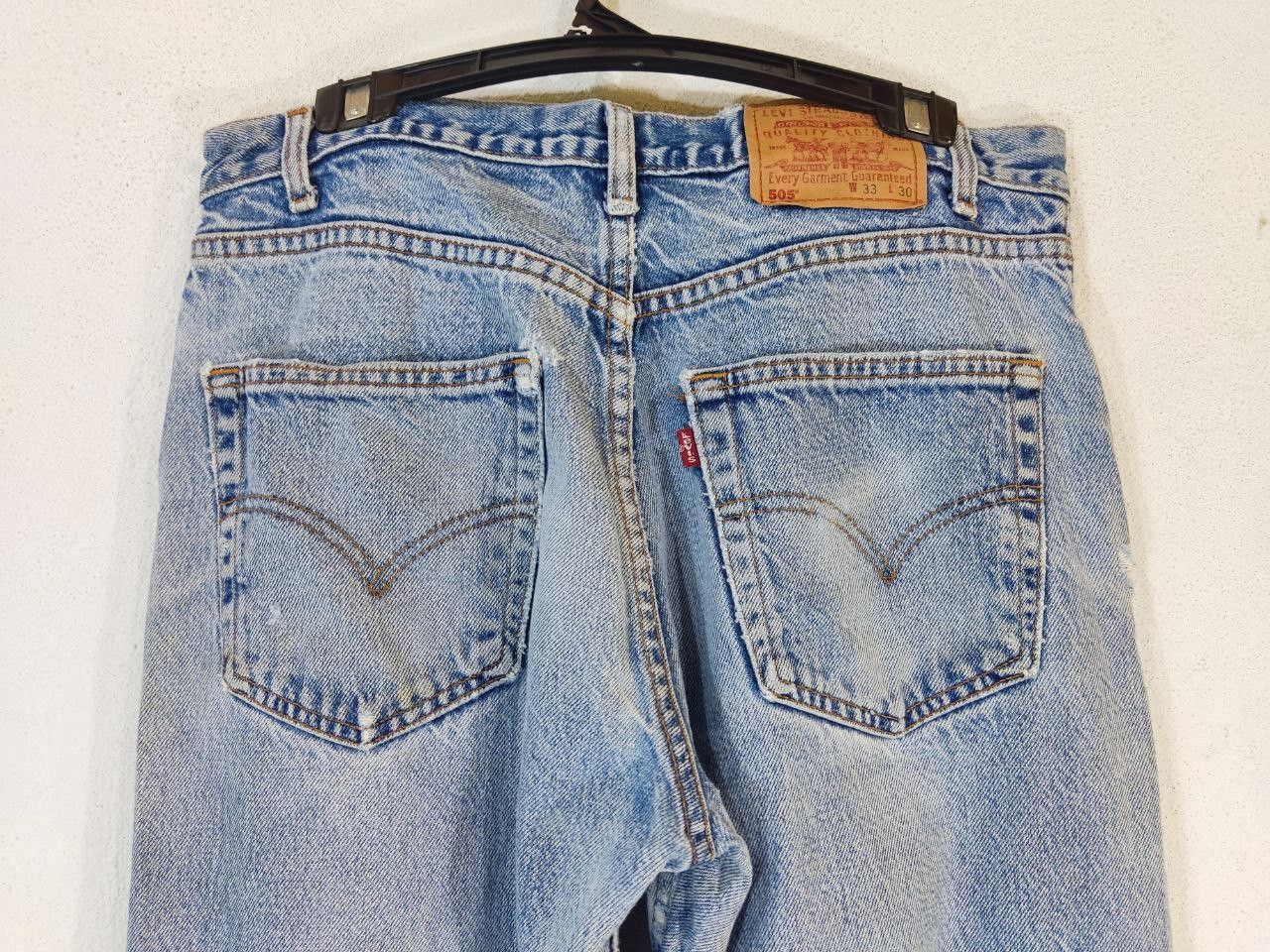 Levi's vintage levis 505 regular fit straight leg distressed denim Size US 34 / EU 50 - 14 Thumbnail