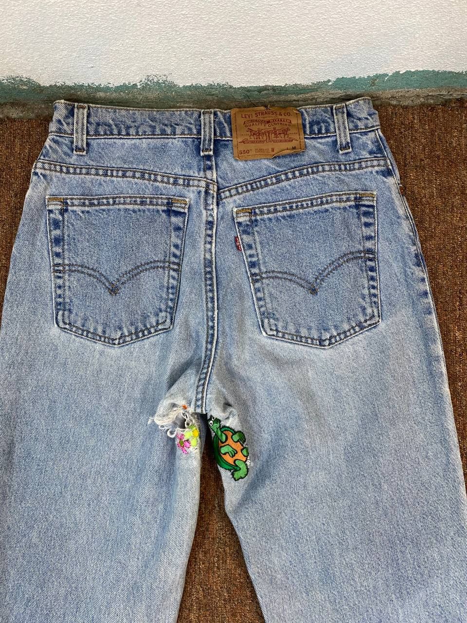Levi's vintage levis 550 relaxed fit distressed rework denim Size US 31 - 4 Thumbnail