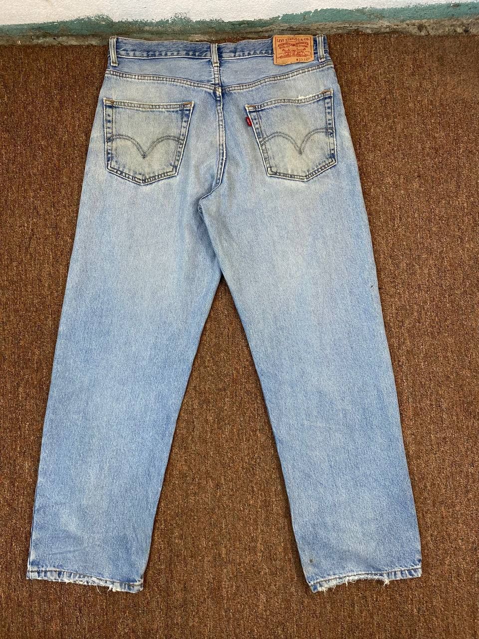 Levi's levis 550 relaxed fit distressed denim Size US 35 - 1 Thumbnail