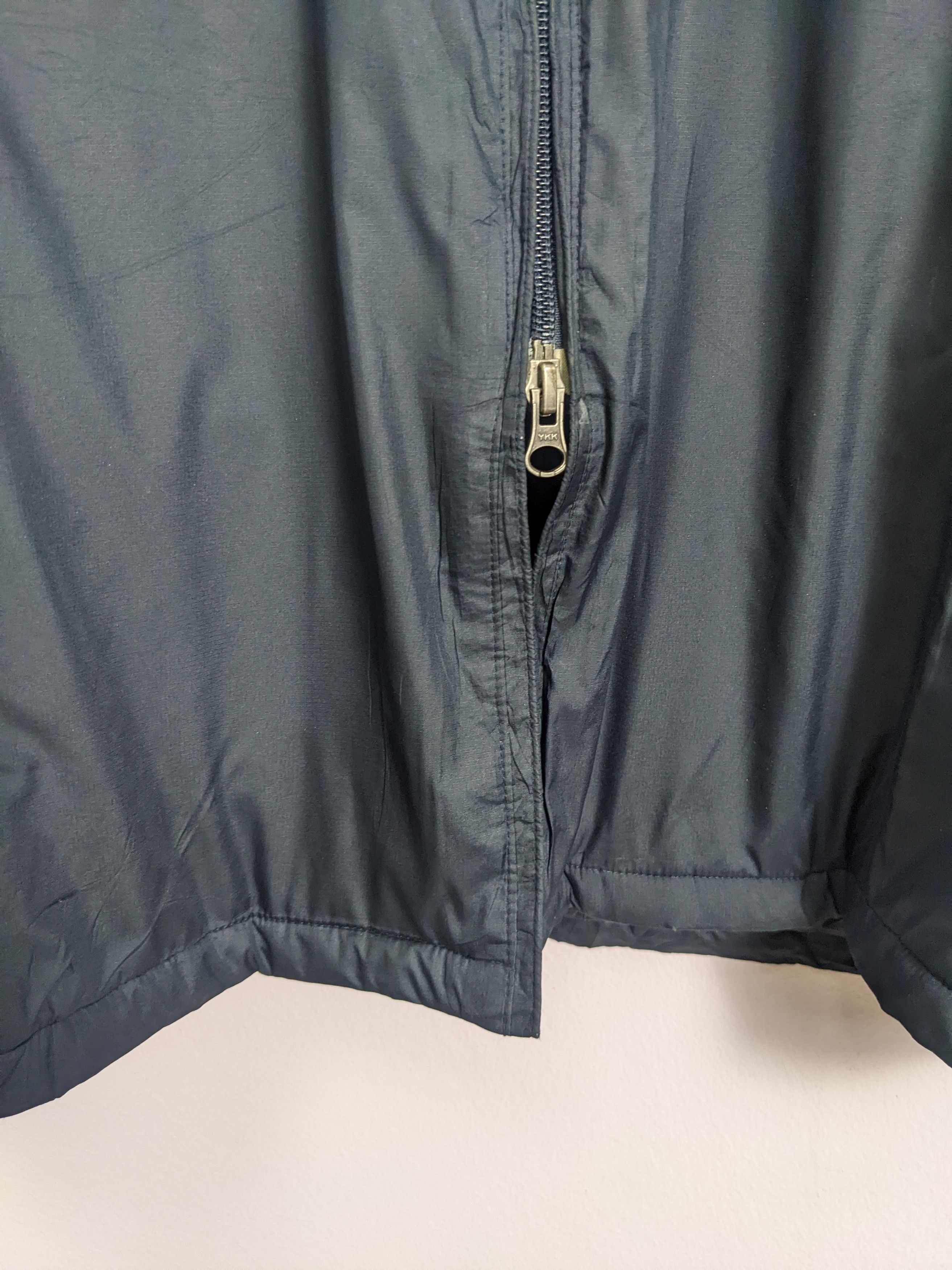 Nike Vintage Nike Zip UP Hoodie Long Jacket Windbreaker J0221 Size US M / EU 48-50 / 2 - 5 Thumbnail