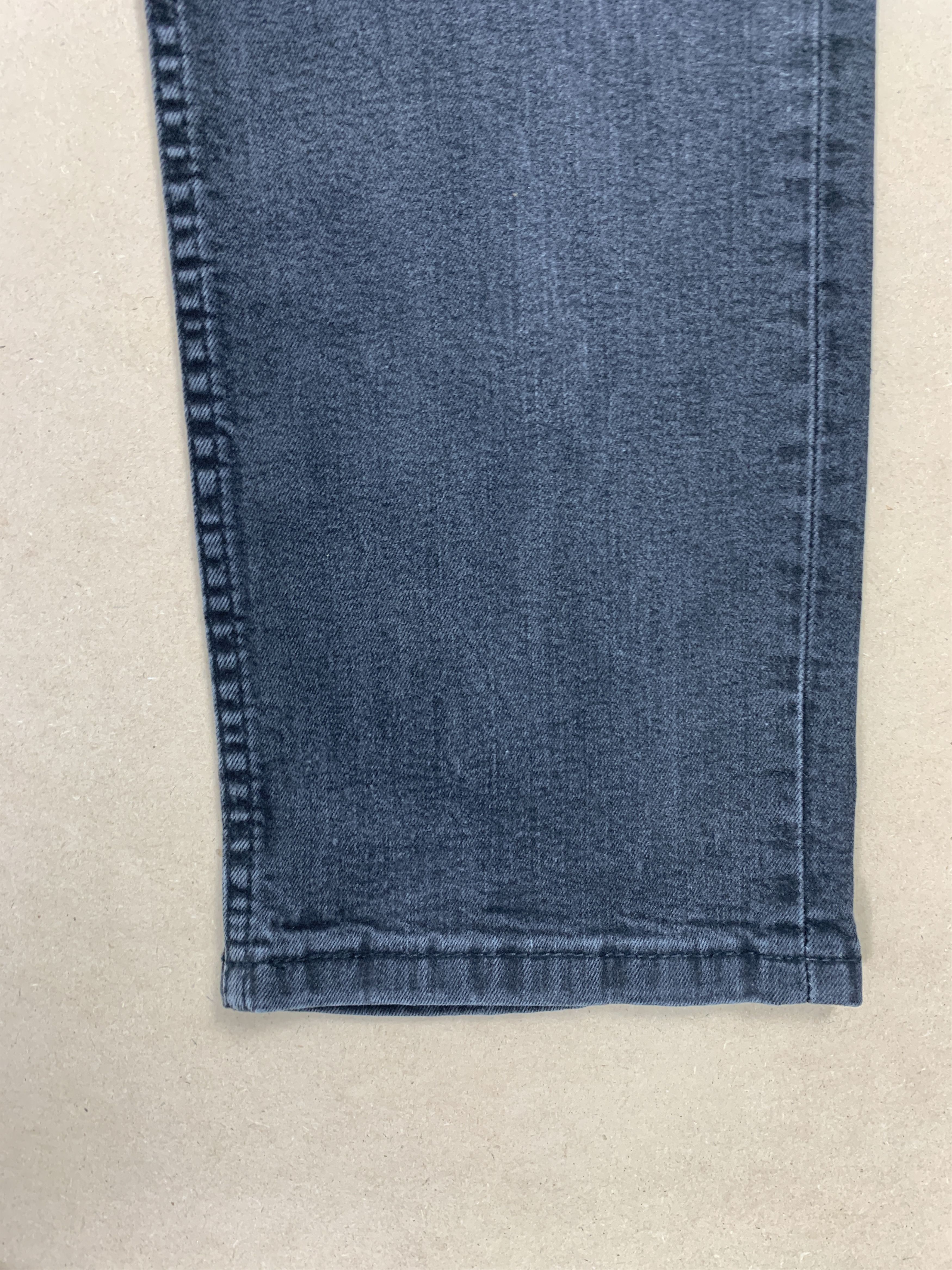 Levi's × Vintage Vintage LEVI'S 514 Faded Black Straight Cut Jeans Size US 30 / EU 46 - 3 Thumbnail