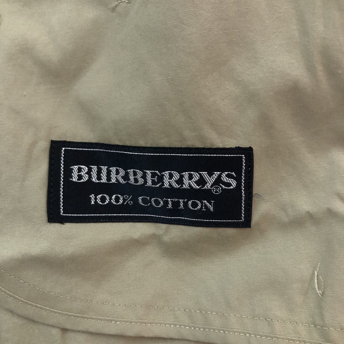 Burberry VINTAGE TRECNH COAT BURBERRYS Size US M / EU 48-50 / 2 - 10 Thumbnail