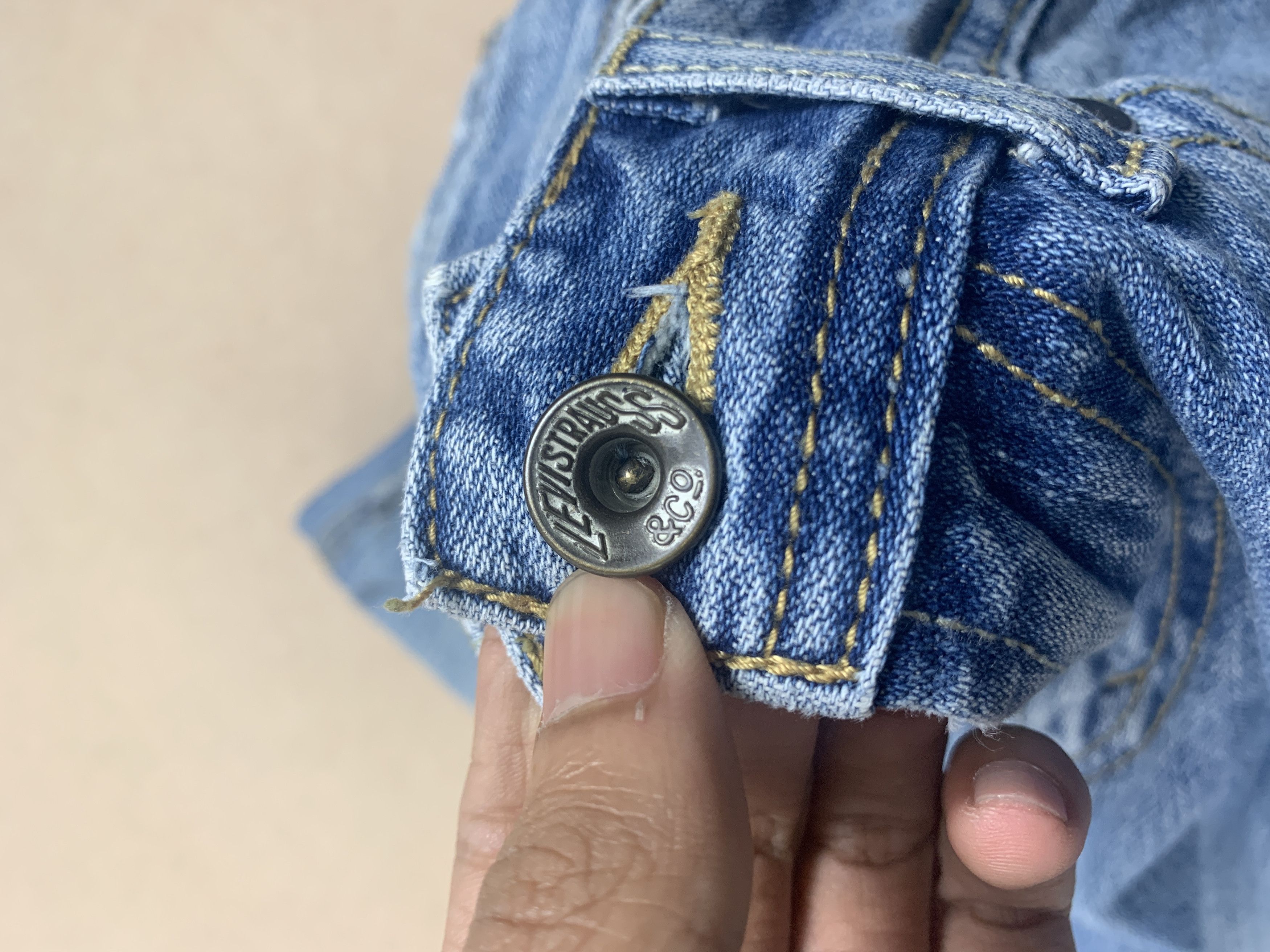 Levi's Vintage Levis Women Carpenter Baggy Faded Jeans P0241 Size 24" / US 00 / IT 34 - 16 Thumbnail