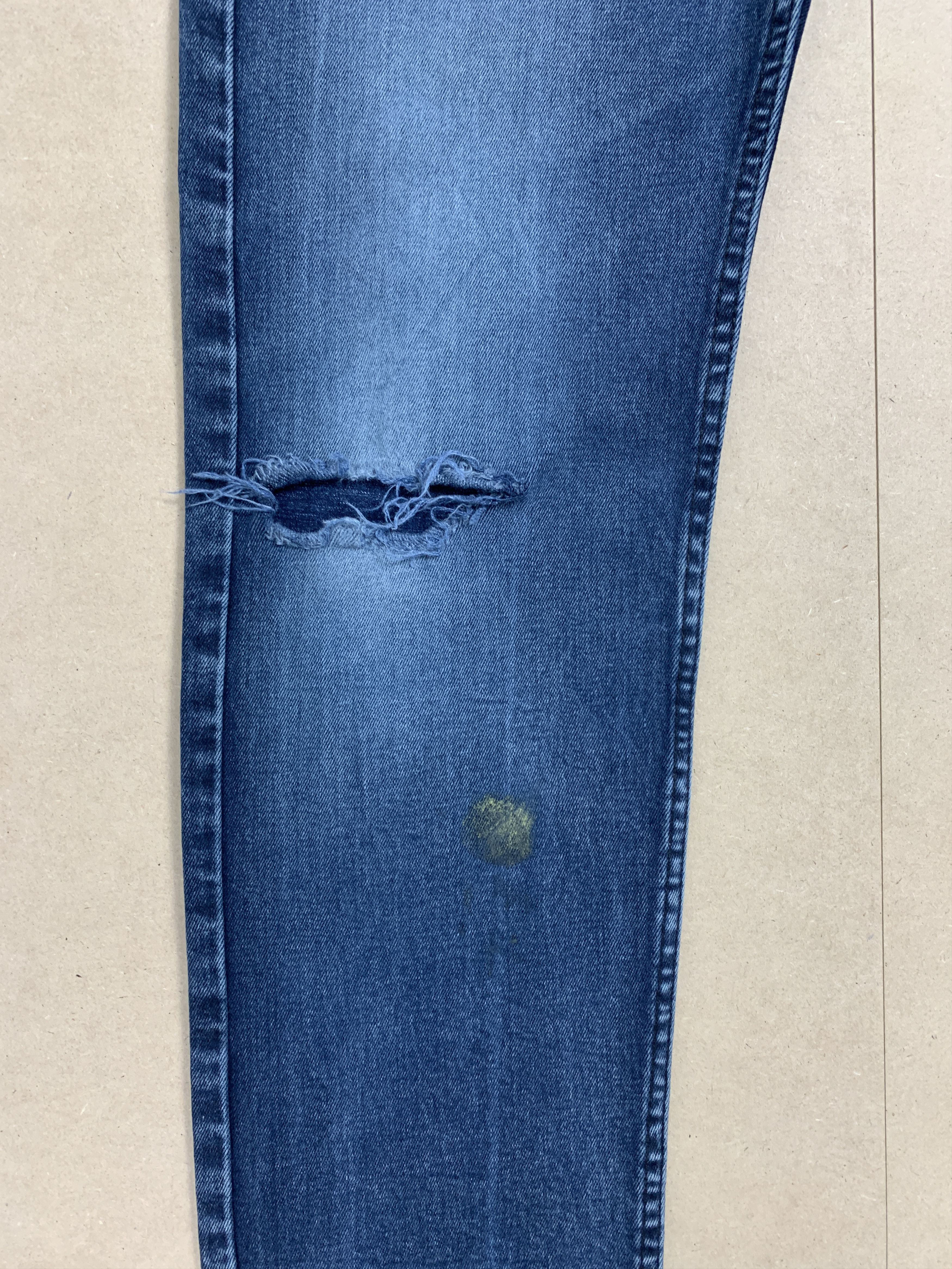 Levi's Vintage Levi's 512 Slim Taper Distressed Mid Wash jeans Size US 28 / EU 44 - 3 Thumbnail