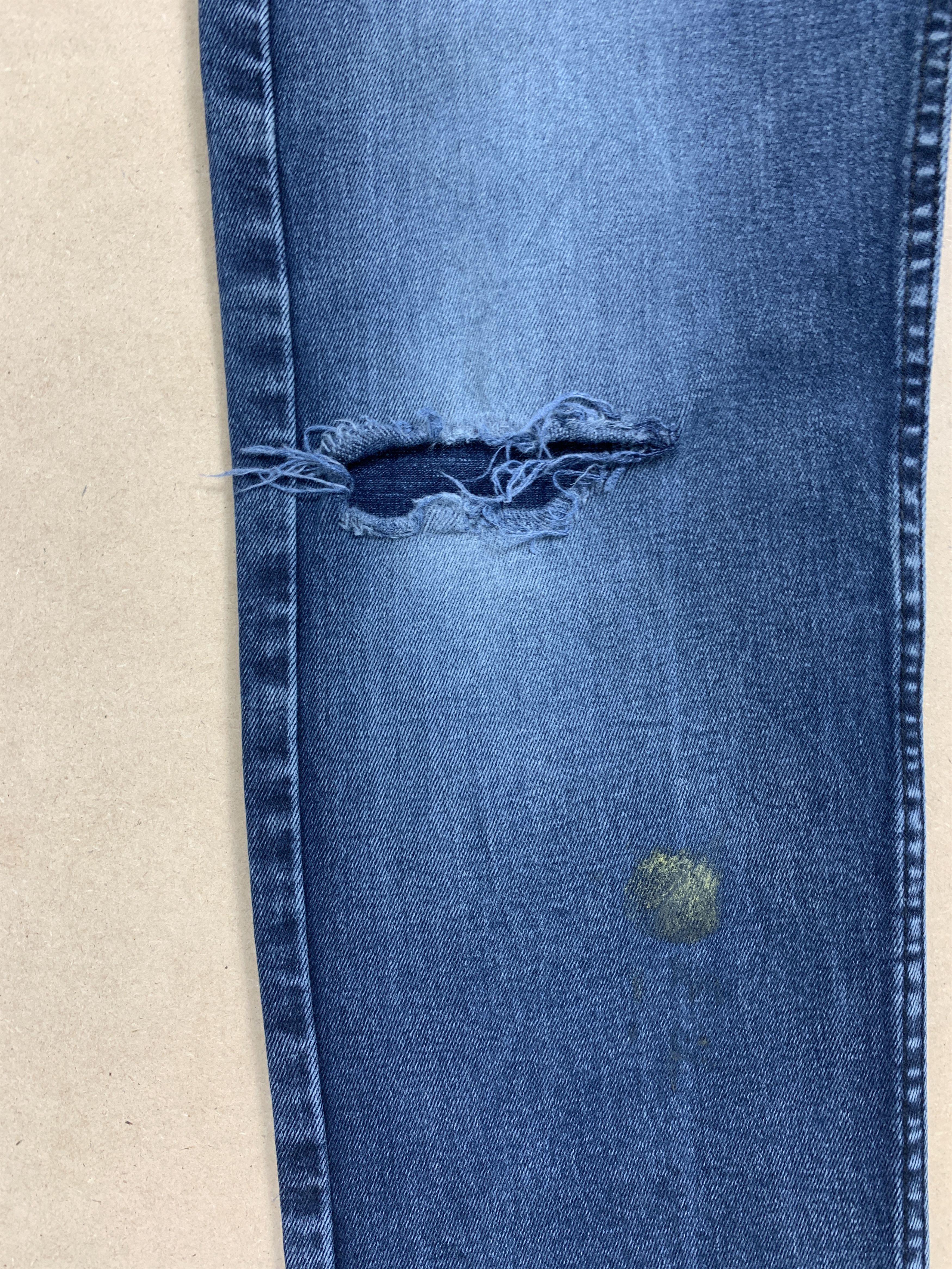 Levi's Vintage Levi's 512 Slim Taper Distressed Mid Wash jeans Size US 28 / EU 44 - 5 Thumbnail
