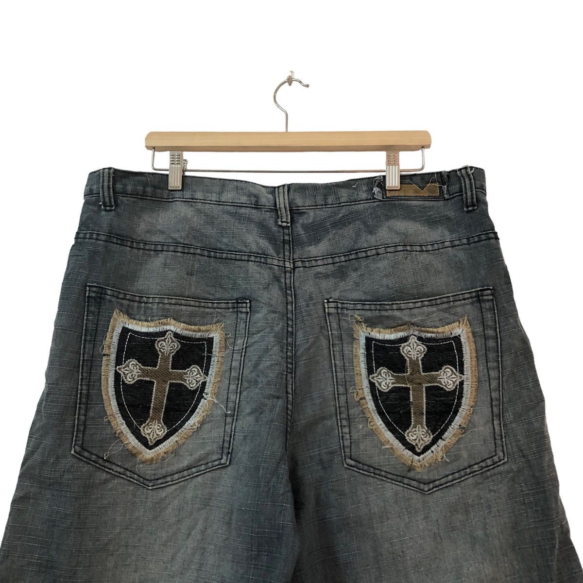 Japanese Brand VINTAGE INDIGO JAPAN SHORT DENIM PANTS CHROME HEARTS DESIGN Size US 30 / EU 46 - 2 Thumbnail