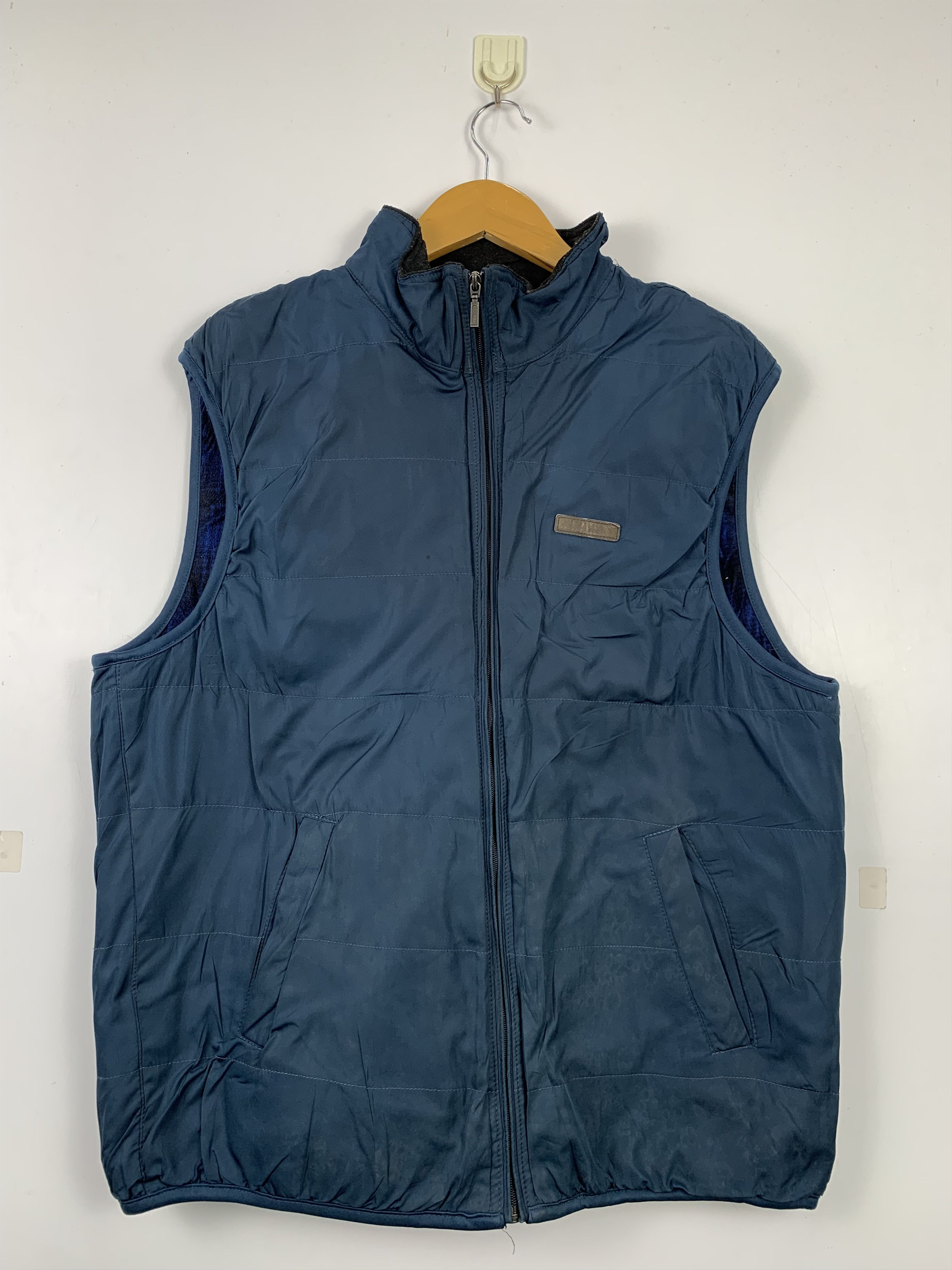 Vintage Vintage FIRST DOWN Zip Up Checkered Lining Vests Size US S / EU 44-46 / 1 - 1 Thumbnail