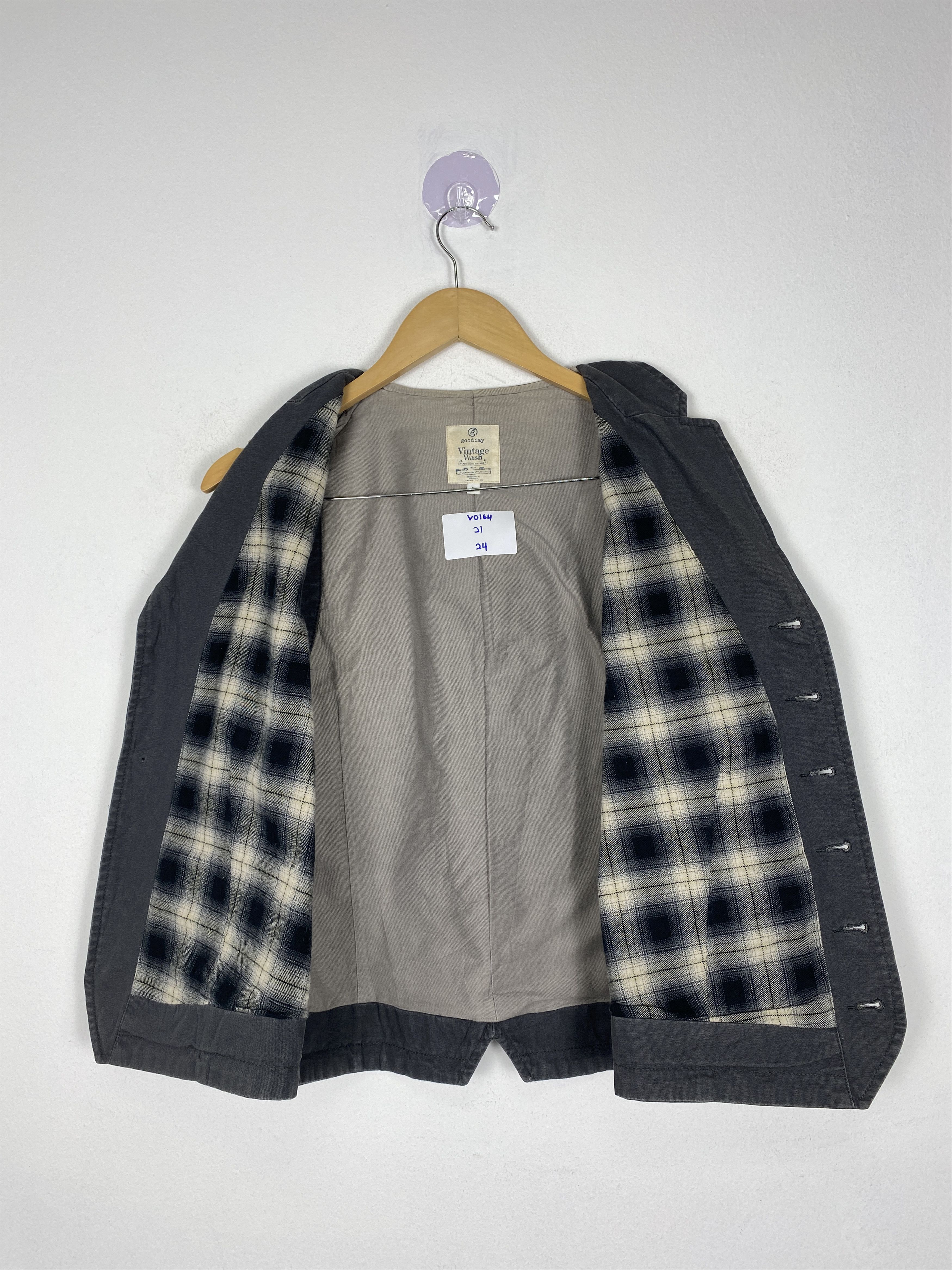 Japanese Brand Vintage Good Day Japanese Brand Flannel Lining Vest Size US S / EU 44-46 / 1 - 5 Thumbnail