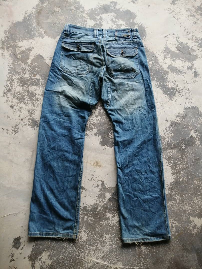 Diesel × Vintage Rusty Distress Diesel Multi Pocket Jeans Size US 30 / EU 46 - 2 Thumbnail