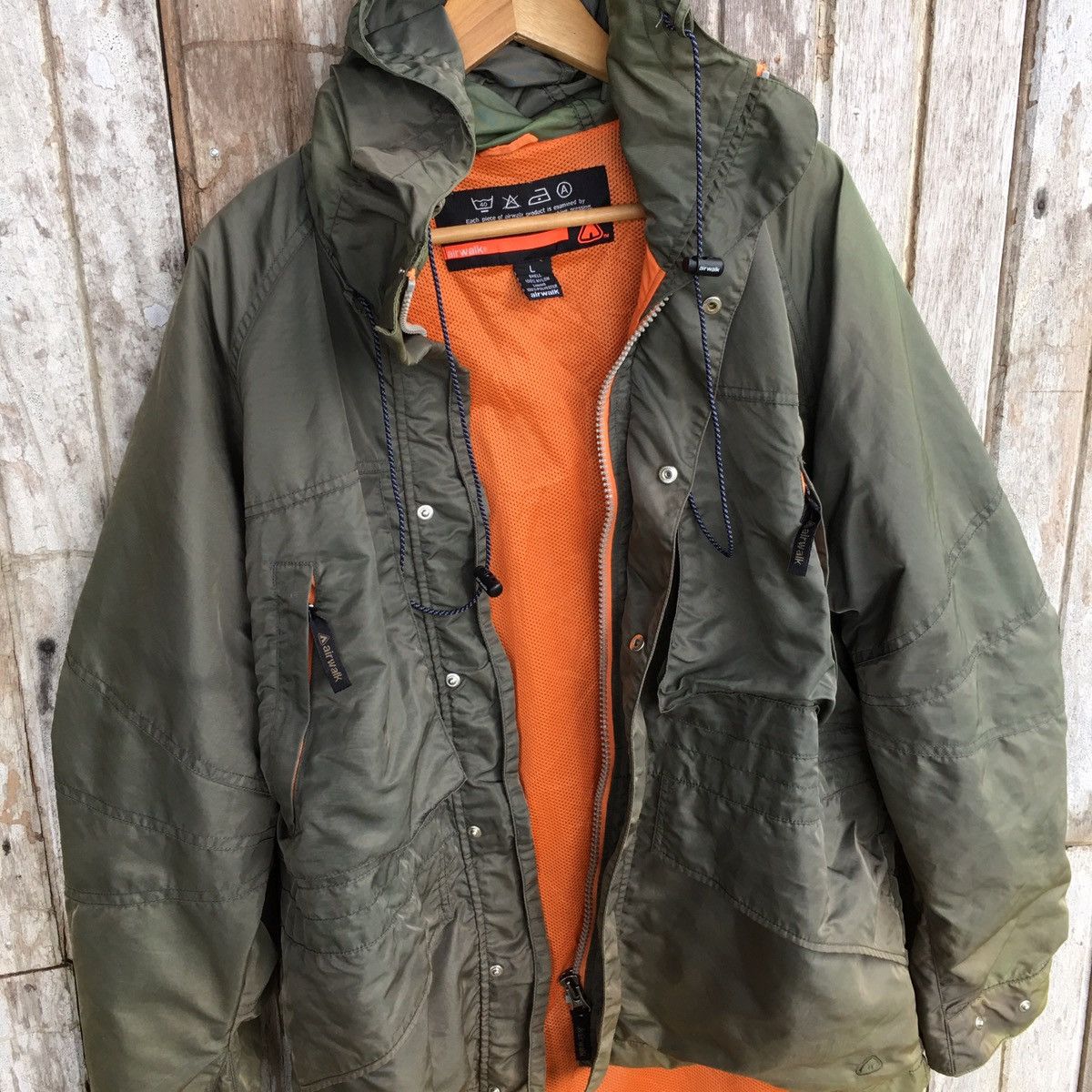 Airwalk Thrashed Faded Vintage 90s Airwalk Skate ERD GRUNGE JACKET Size US L / EU 52-54 / 3 - 3 Thumbnail