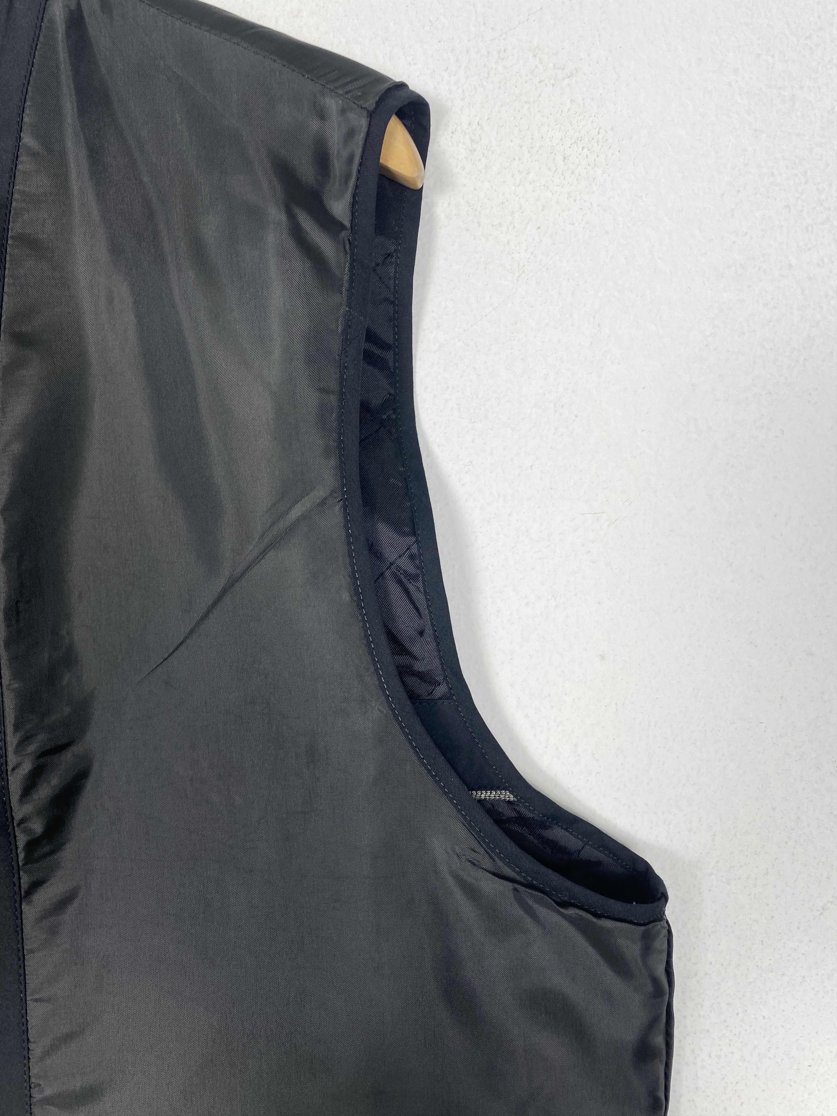 Japanese Brand Vintage Japanese Brand Quilted Lining Zip Up Vest Size US S / EU 44-46 / 1 - 3 Thumbnail