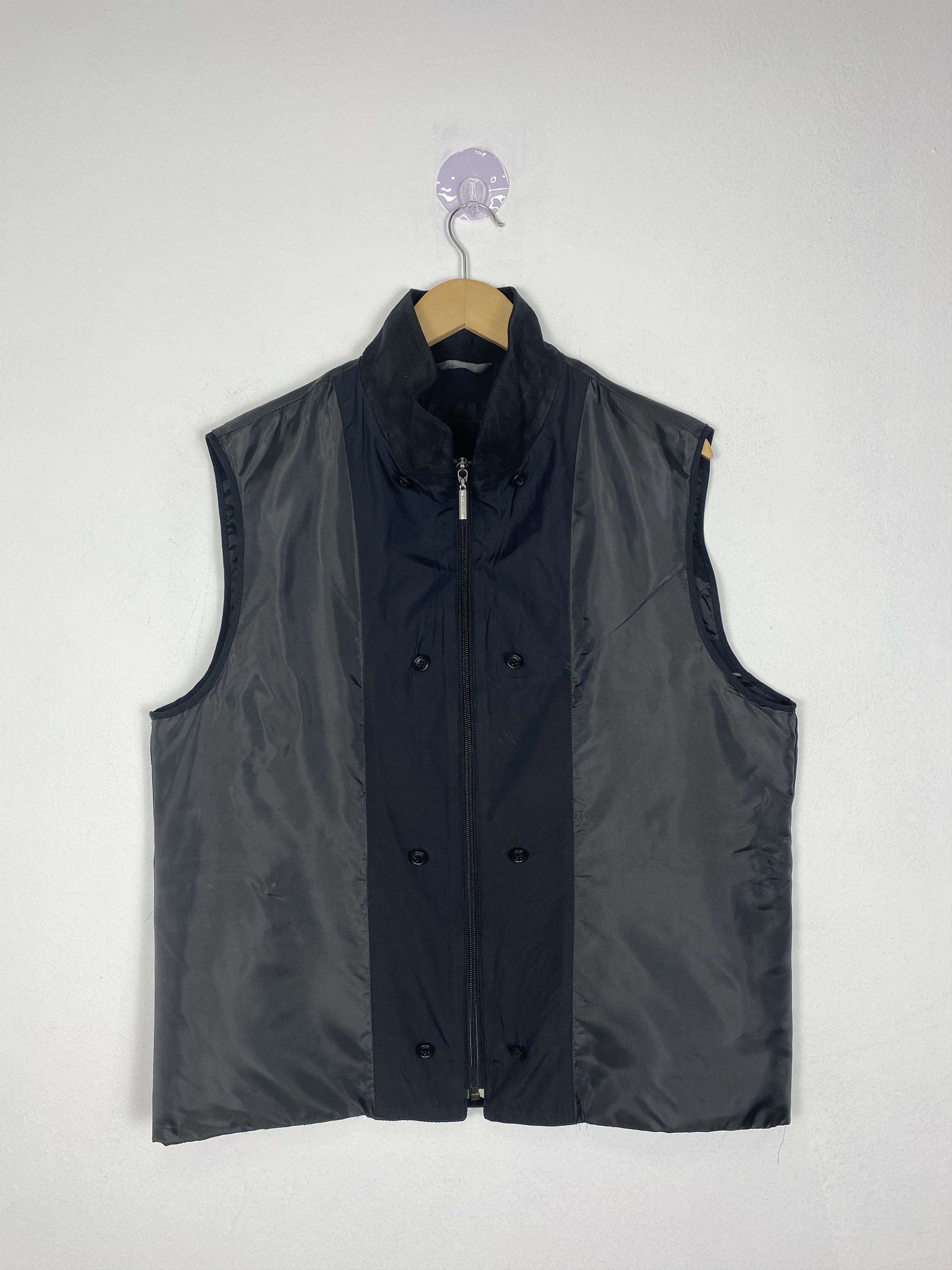 Image of Vintage Quilted Lining Zip Up Vest in Black, Men's (Size Small)