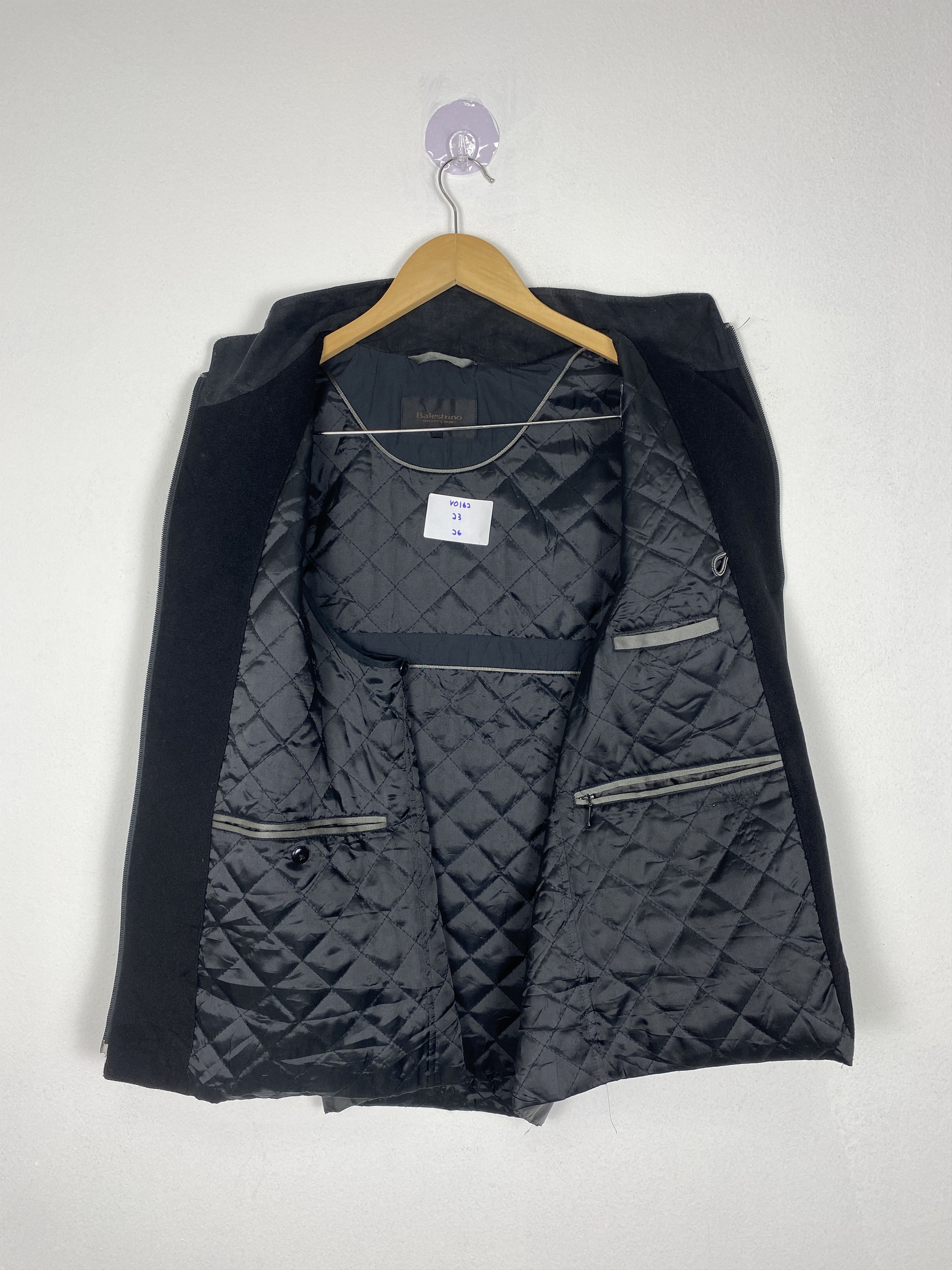 Japanese Brand Vintage Japanese Brand Quilted Lining Zip Up Vest Size US S / EU 44-46 / 1 - 5 Thumbnail