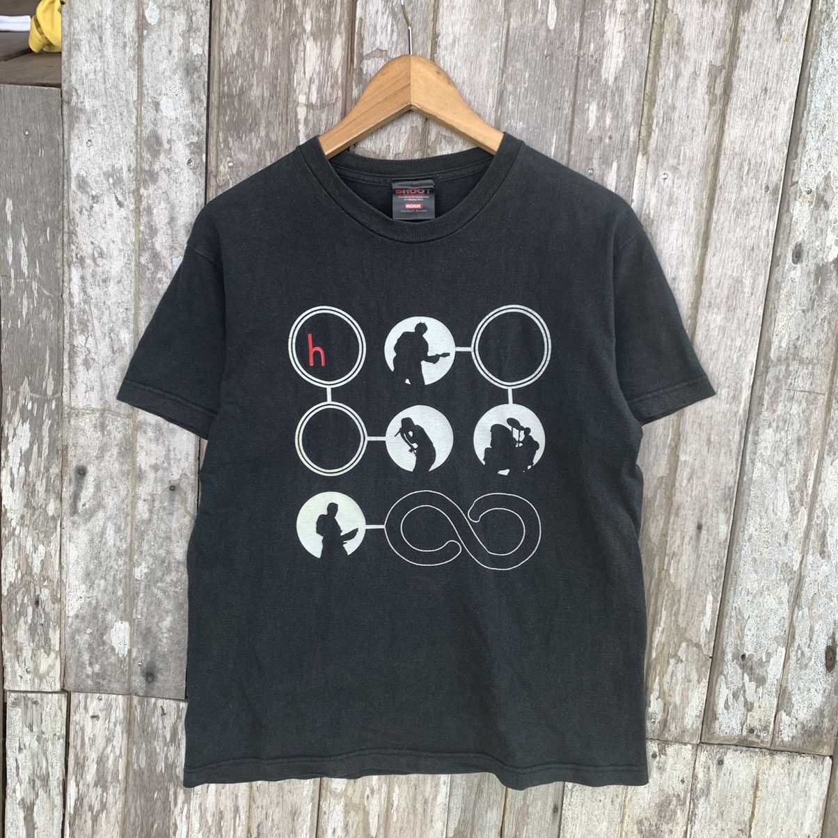 Band Tees Thrashed Faded Hoobastank 2002 US Tour Band Tshirt Size US M / EU 48-50 / 2 - 1 Thumbnail