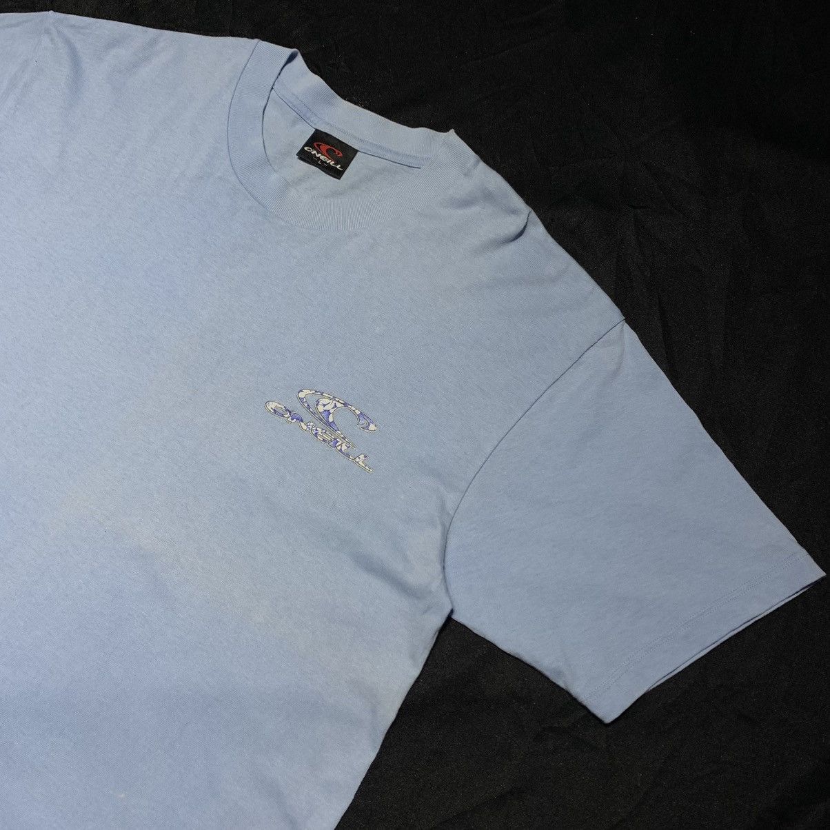 O'Neill Thrashed Faded Vintage 90s Oneill Surfing Tshirt Size US L / EU 52-54 / 3 - 2 Thumbnail
