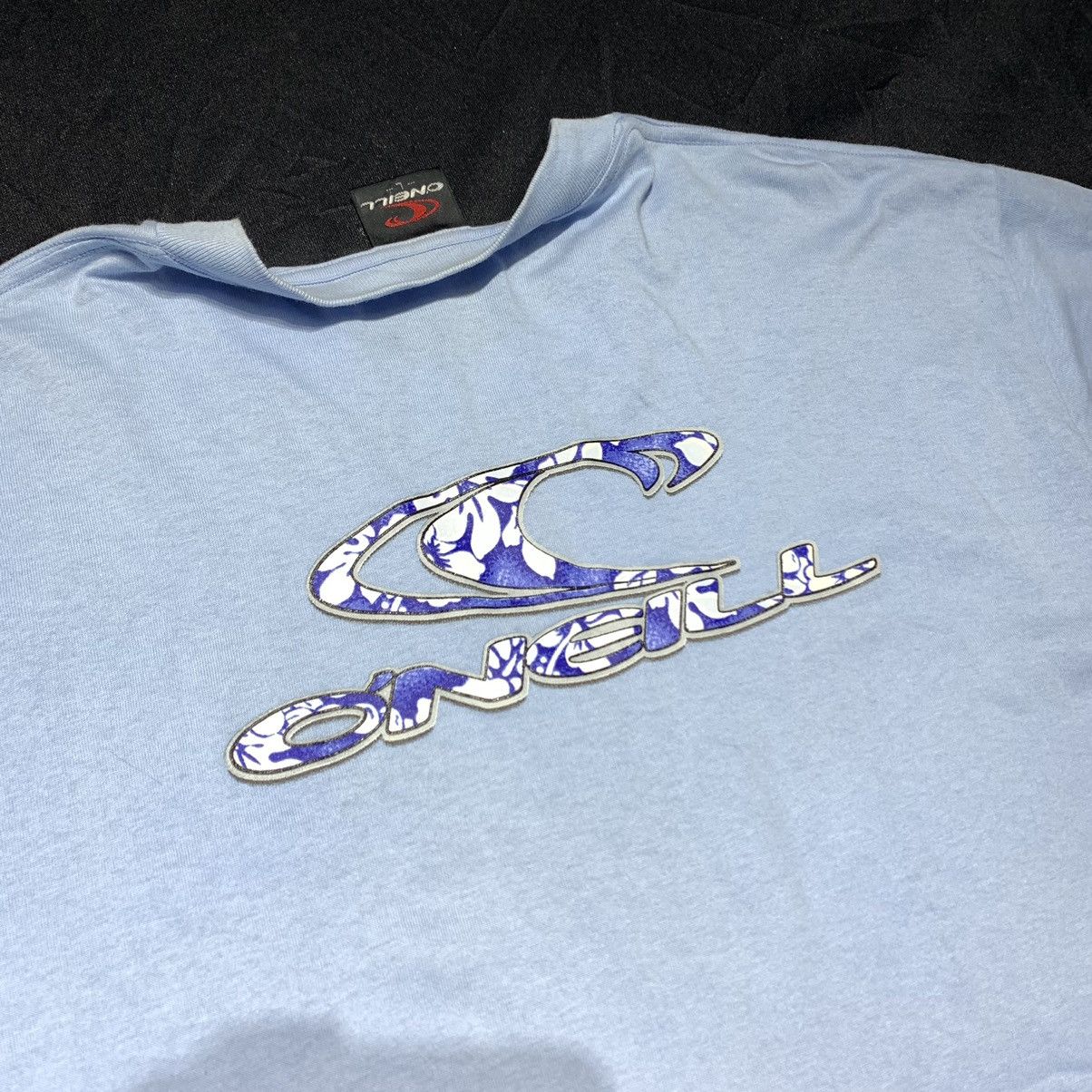 O'Neill Thrashed Faded Vintage 90s Oneill Surfing Tshirt Size US L / EU 52-54 / 3 - 1 Thumbnail