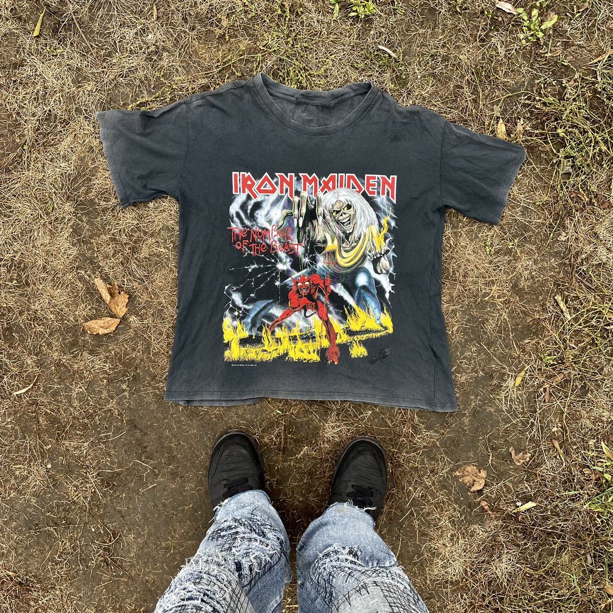 Vintage Vintage 90s Iron Maiden Sun Faded Graphic Tee Grunge Boxy M Size US M / EU 48-50 / 2 - 1 Preview