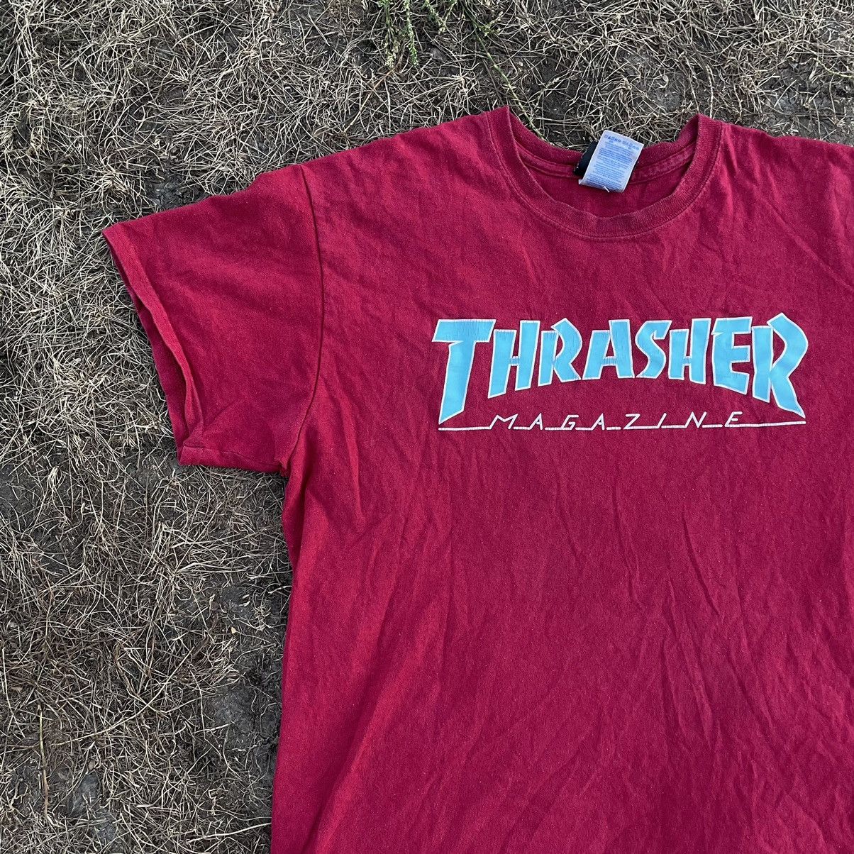 Vintage Vintage Y2K Thrasher Sun Faded Graphic Tee Skate Tapered M Size US M / EU 48-50 / 2 - 3 Thumbnail