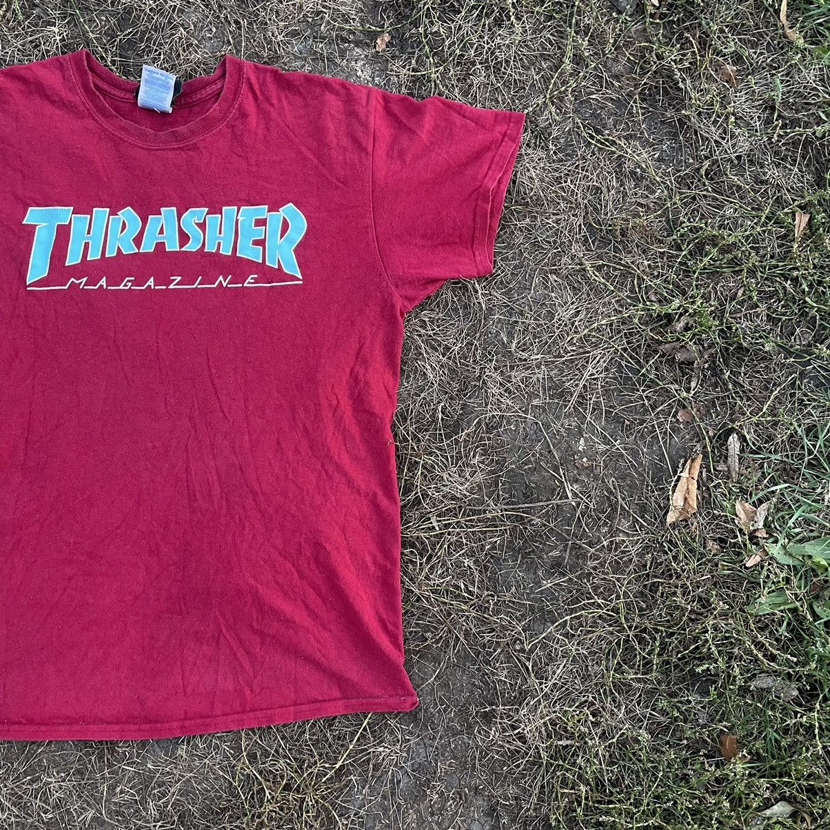 Vintage Vintage Y2K Thrasher Sun Faded Graphic Tee Skate Tapered M Size US M / EU 48-50 / 2 - 2 Thumbnail