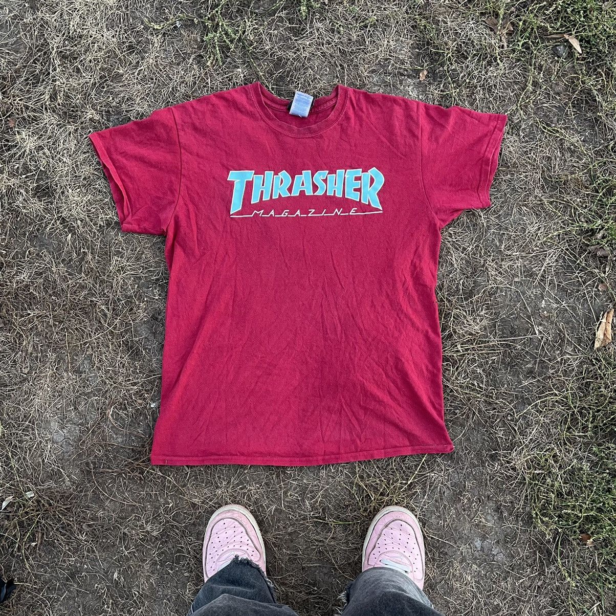 Vintage Vintage Y2K Thrasher Sun Faded Graphic Tee Skate Tapered M Size US M / EU 48-50 / 2 - 1 Thumbnail