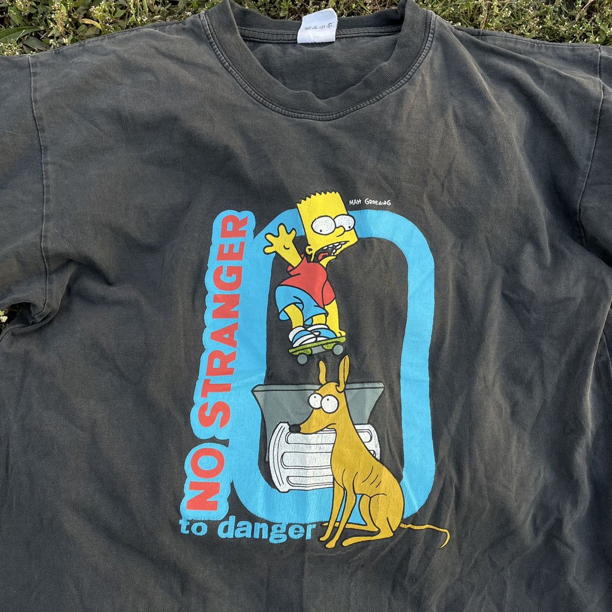 Vintage Vintage 90s Bart Simpson Sun Faded Graphic Tee Grunge Boxy M Size US M / EU 48-50 / 2 - 4 Thumbnail