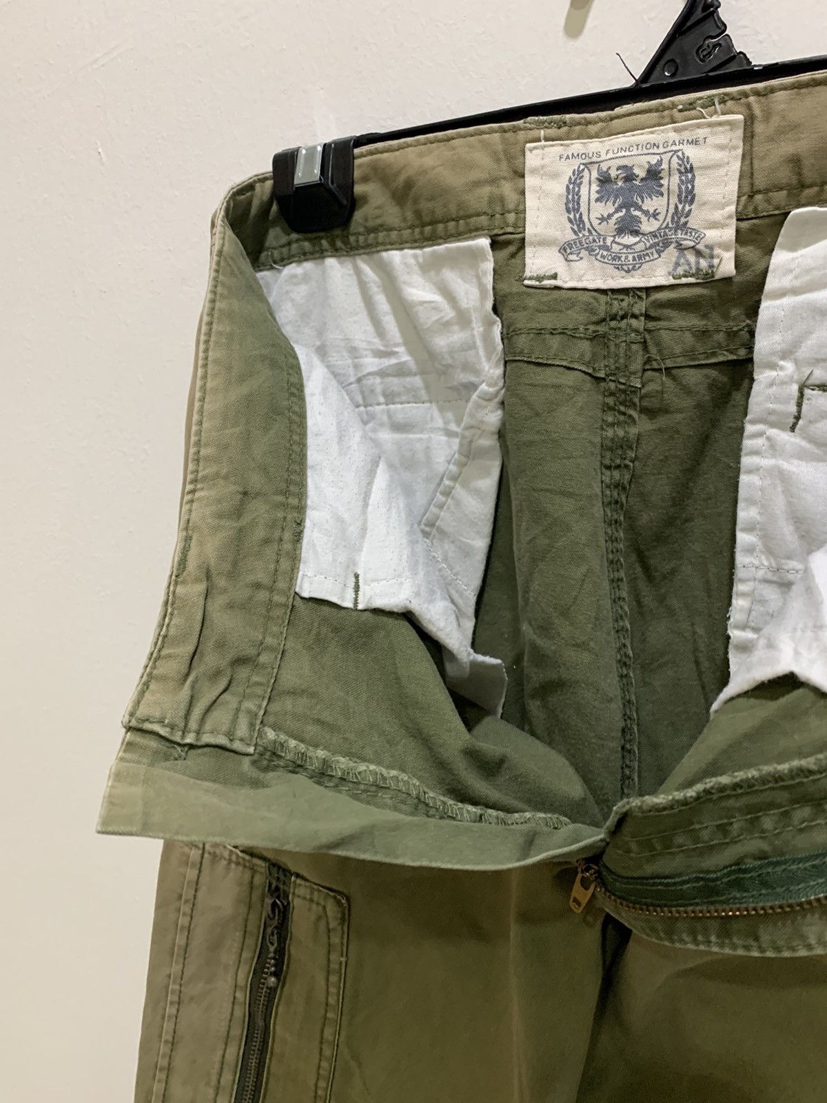 Garment Reproduction of Workers × Japanese Brand × Seditionaries FAMOUS FUNCTION GARMENT 8 Pocket Bondage Cropped Cargo Pant Size US 32 / EU 48 - 20 Thumbnail