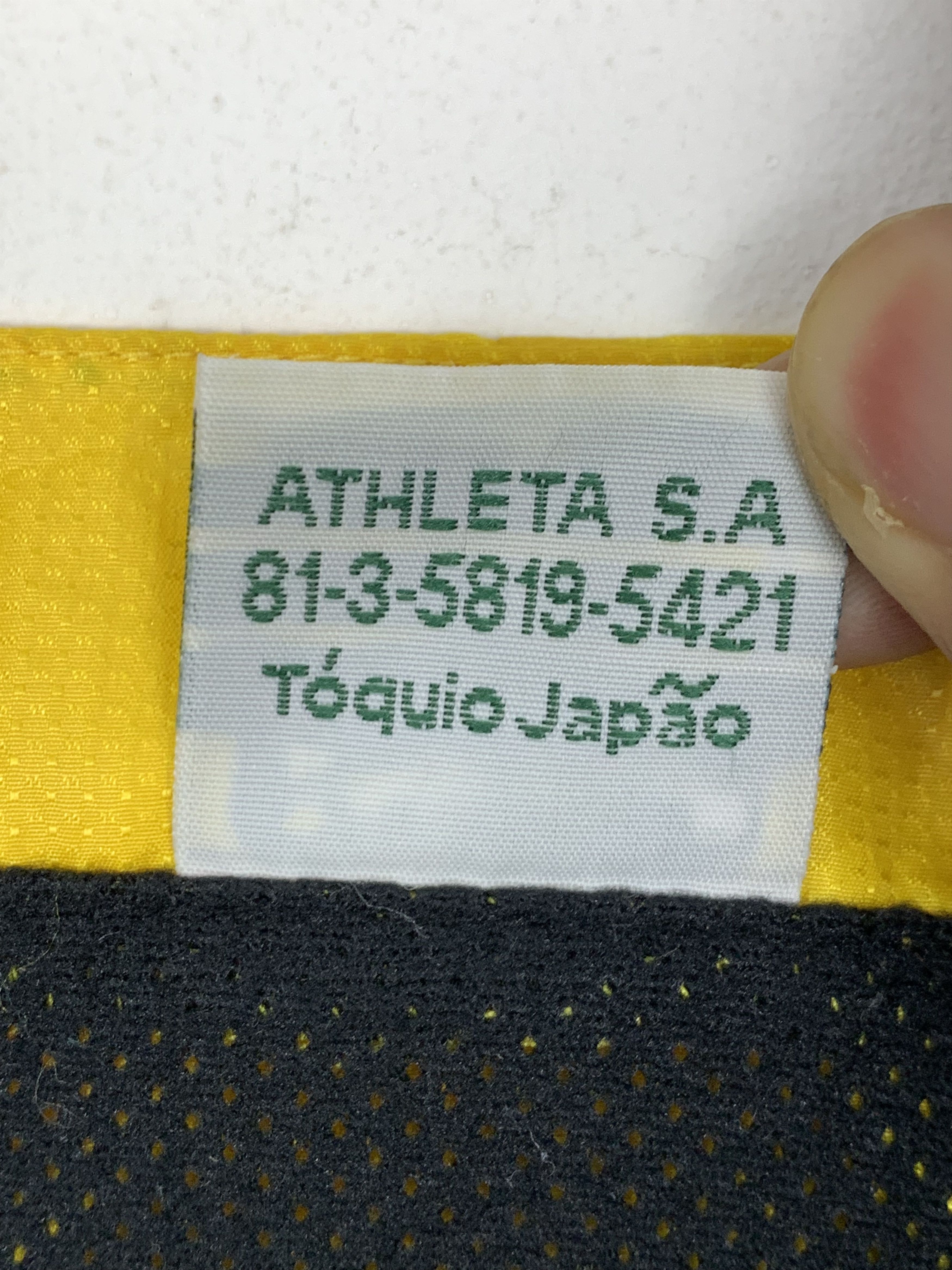 Japanese Brand Vintage Athleta Tres Estrelas De Victoria Style Soccer J0678 Size US S / EU 44-46 / 1 - 9 Thumbnail