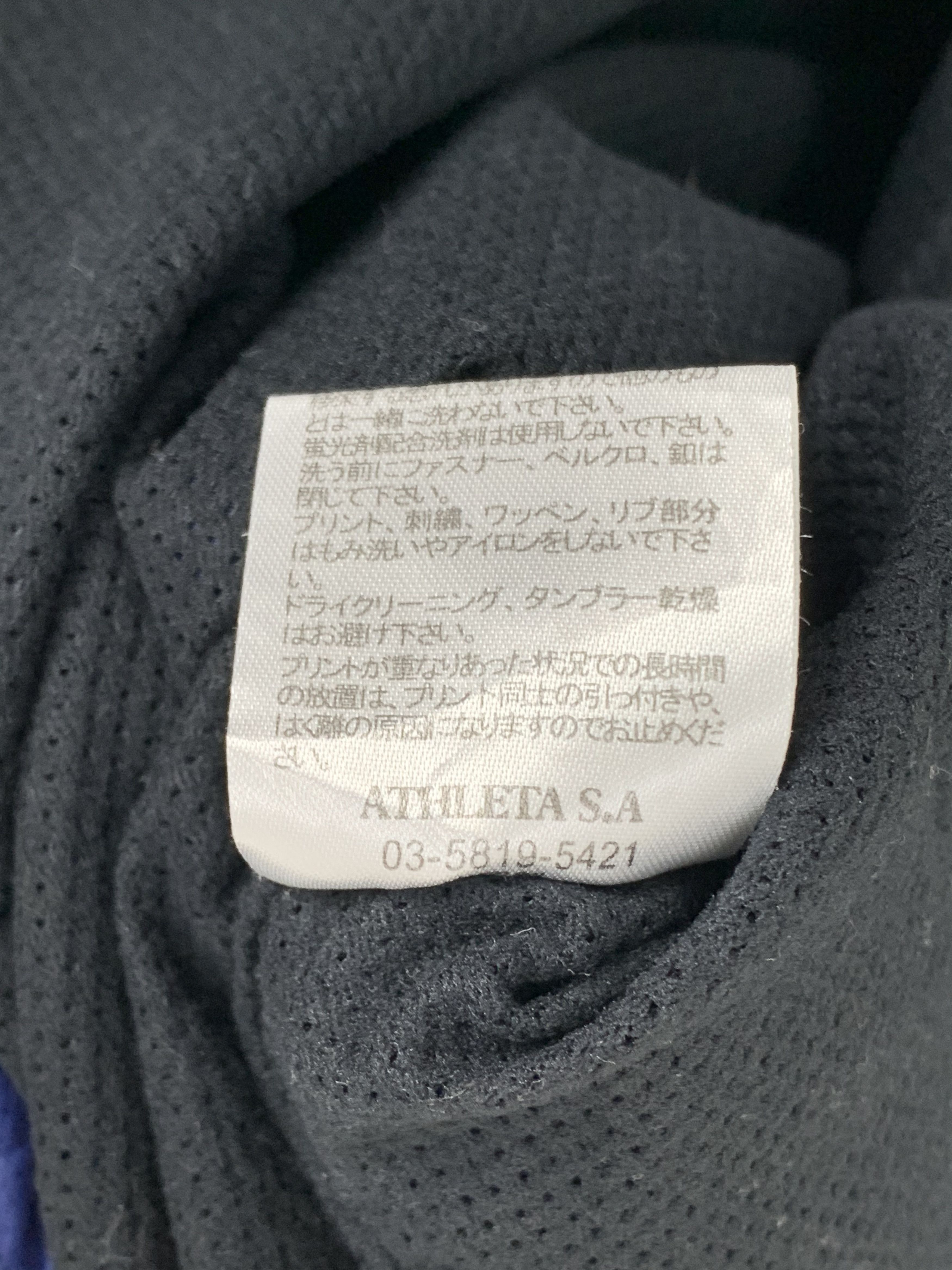 Japanese Brand Vintage Athleta Tres Estrelas De Victoria Style Soccer J0678 Size US S / EU 44-46 / 1 - 14 Thumbnail