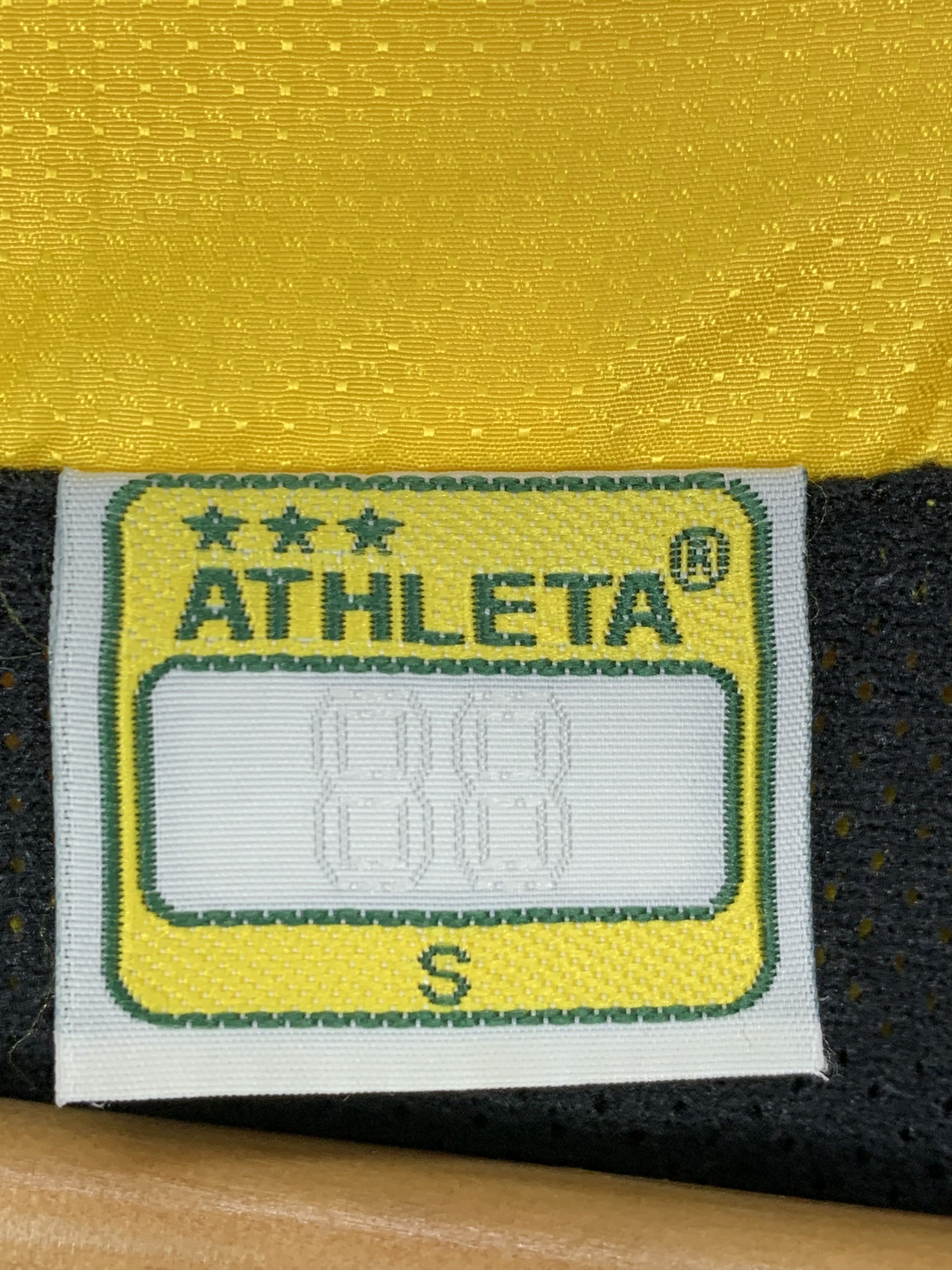 Japanese Brand Vintage Athleta Tres Estrelas De Victoria Style Soccer J0678 Size US S / EU 44-46 / 1 - 8 Thumbnail