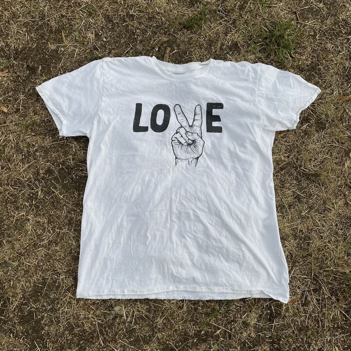 Vintage Vintage 90s Love Graphic Tee Humor Streetwear Skate Slim L Size US L / EU 52-54 / 3 - 1 Thumbnail