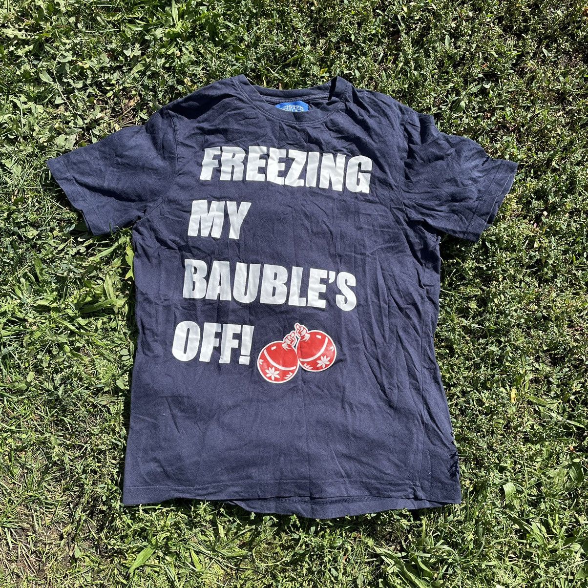 Vintage Vintage Y2K Freezing My Baubles Off Graphic Tee Humor Street Size US M / EU 48-50 / 2 - 1 Thumbnail