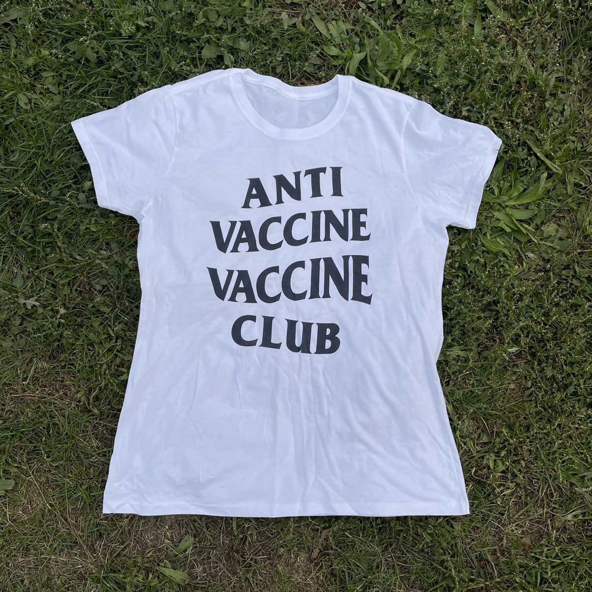 Vintage Vintage Y2K Graphic Tee Humor Streetwear Skate Club Washed M Size US M / EU 48-50 / 2 - 1 Thumbnail