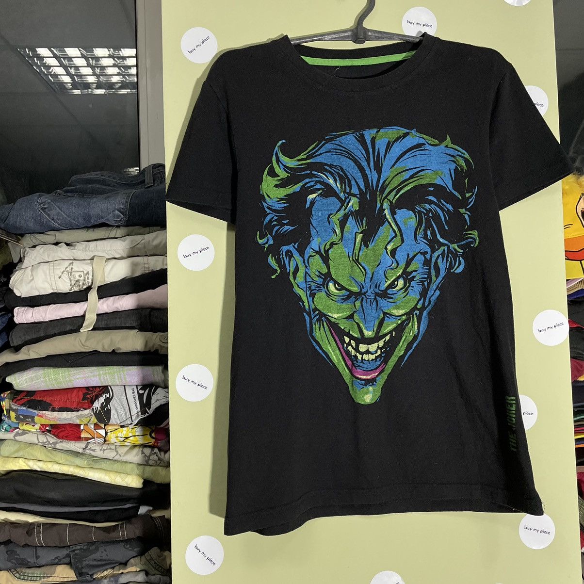 Vintage Y2K Joker Graphic Tee Horror Villain Creepy Streetwear S Size US S / EU 44-46 / 1 - 3 Thumbnail