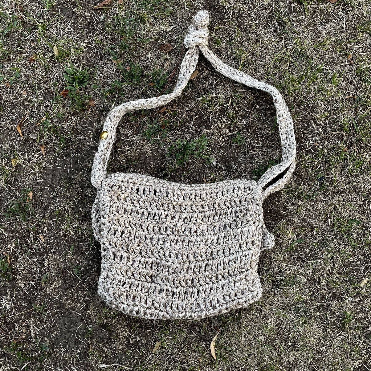 Vintage Vintage Y2K Handmade Crochet Crossbody Bag Cream Japanese OS Size ONE SIZE - 7 Thumbnail