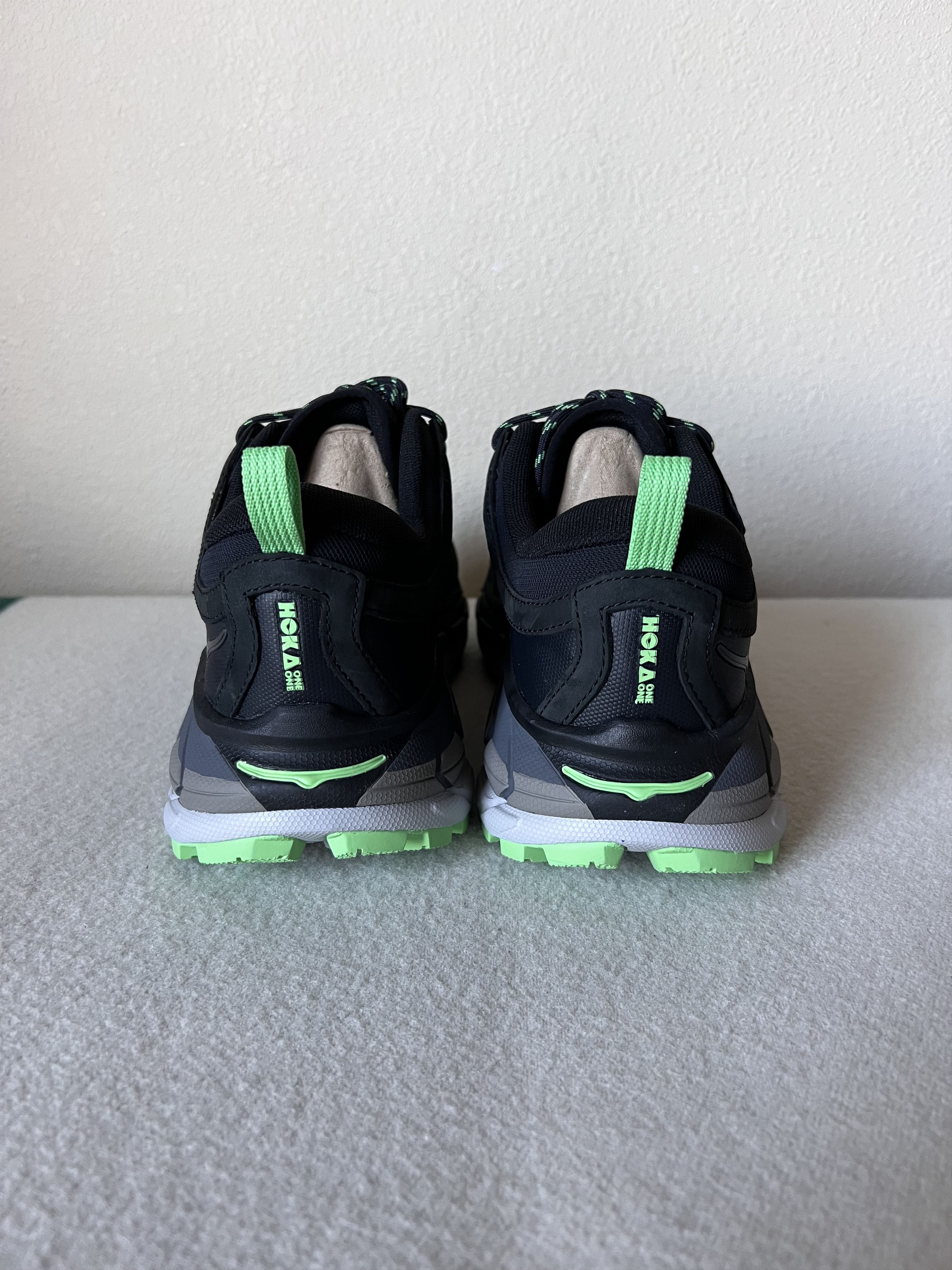 Hoka Hoka One One Tor Ultra Low in Black Zest Size US 11 / EU 44 - 5 Thumbnail