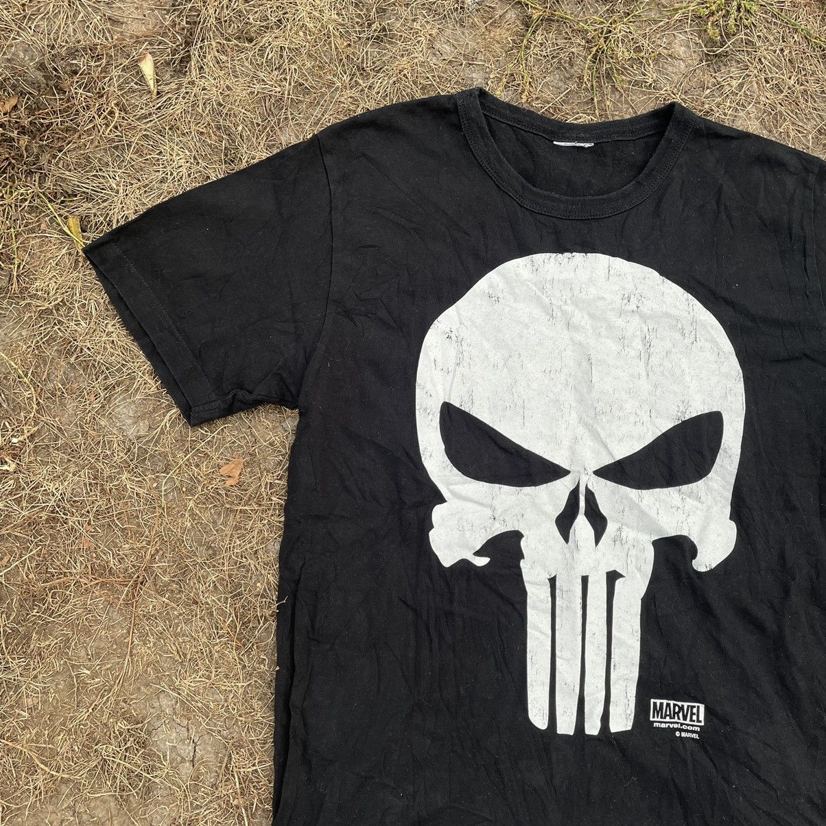 Vintage Vintage Y2K Punisher Skull Graphic Tee Streetwear Black M Size US M / EU 48-50 / 2 - 3 Thumbnail