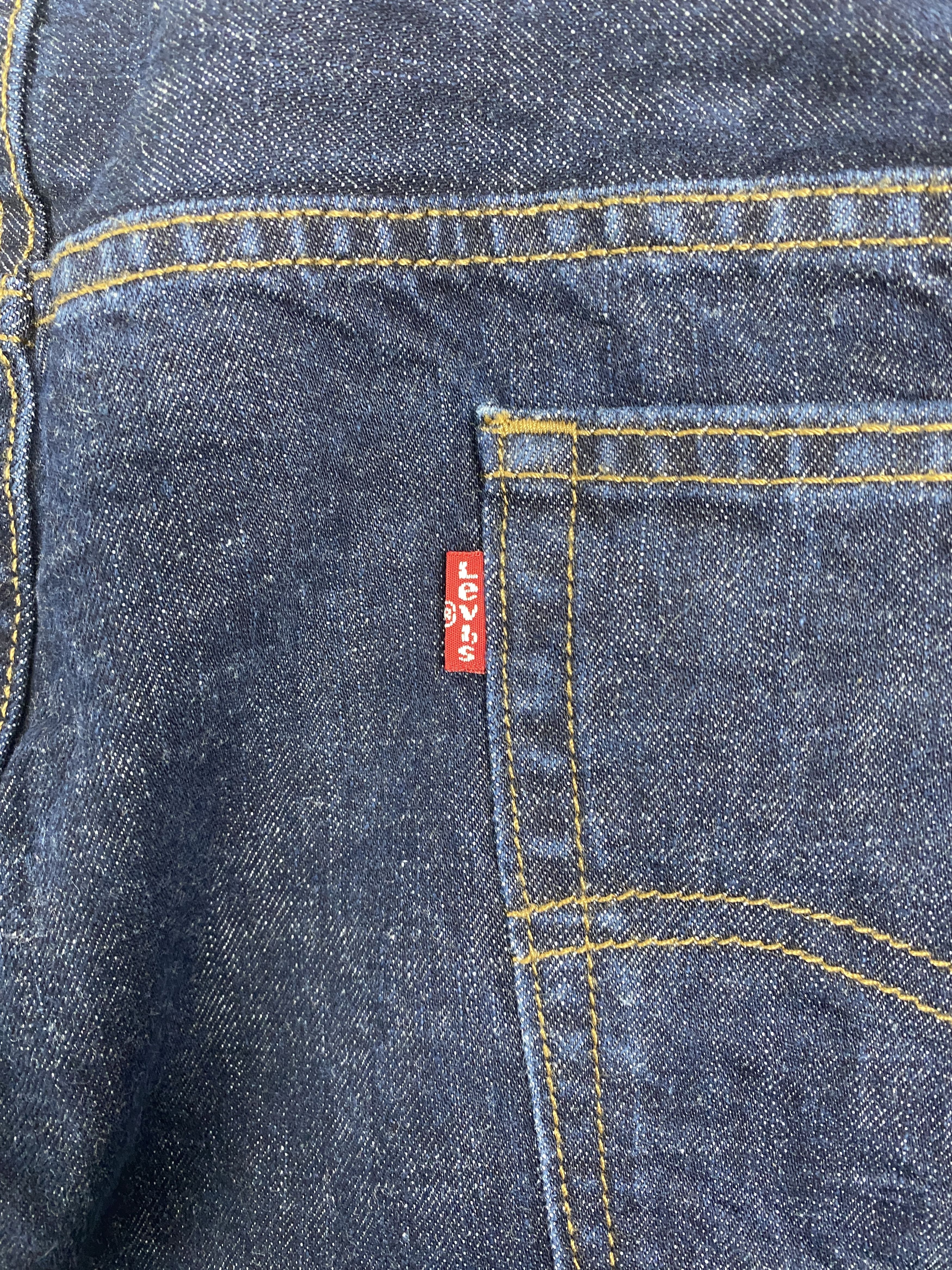 Levi's Vintage Levis 569 Straight Cut Distressed Blue Jeans Size US 43 - 8 Thumbnail