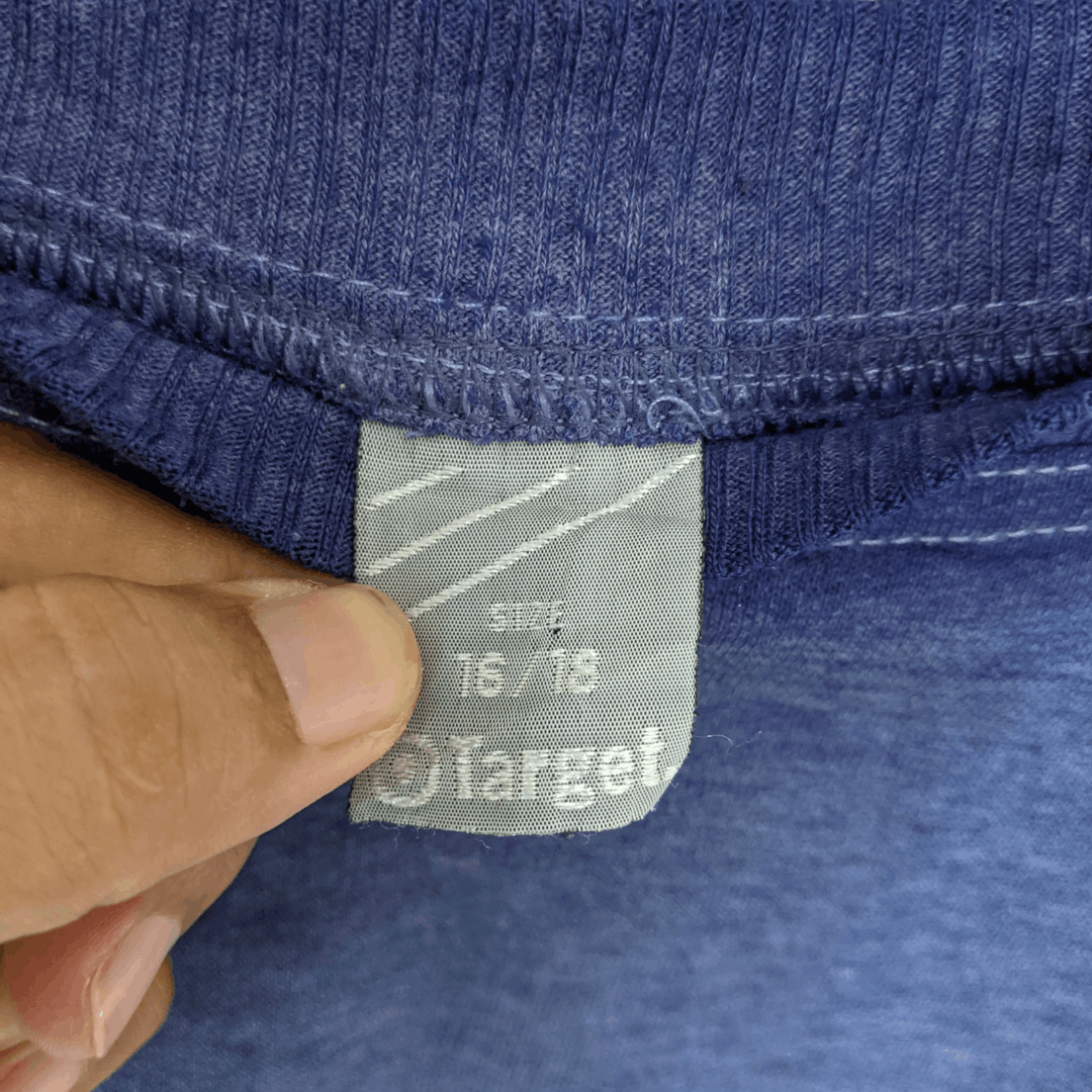 Man Made In Australia × Target Basics × Vintage Vintage 90's Australia TARGET Plain Jumper Sweatshirt Size US L / EU 52-54 / 3 - 8 Thumbnail