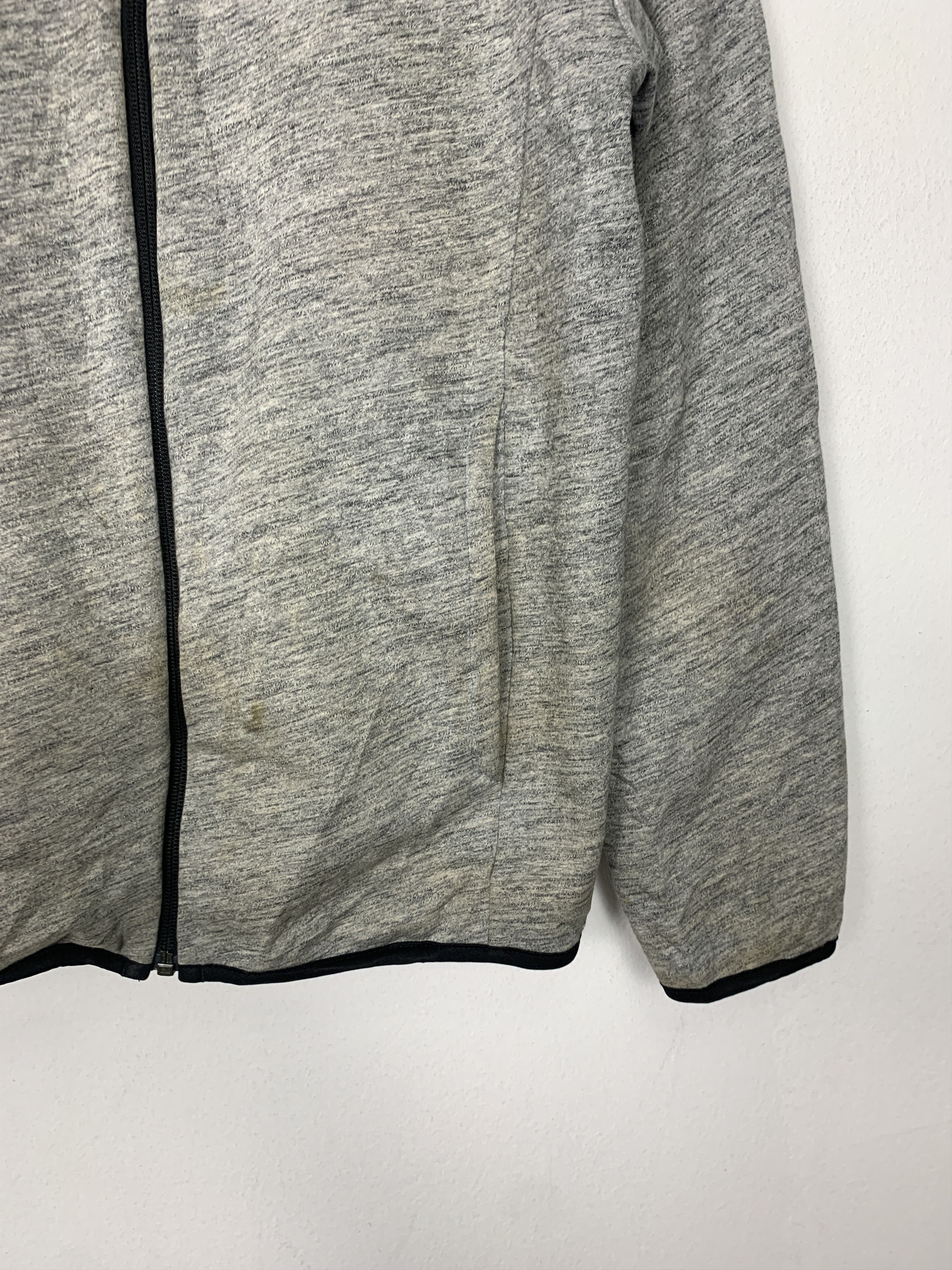 Uniqlo × Vintage Vintage Uniqlo Fleece Lining Zip Up Hoodie Jacket Size US XS / EU 42 / 0 - 5 Thumbnail