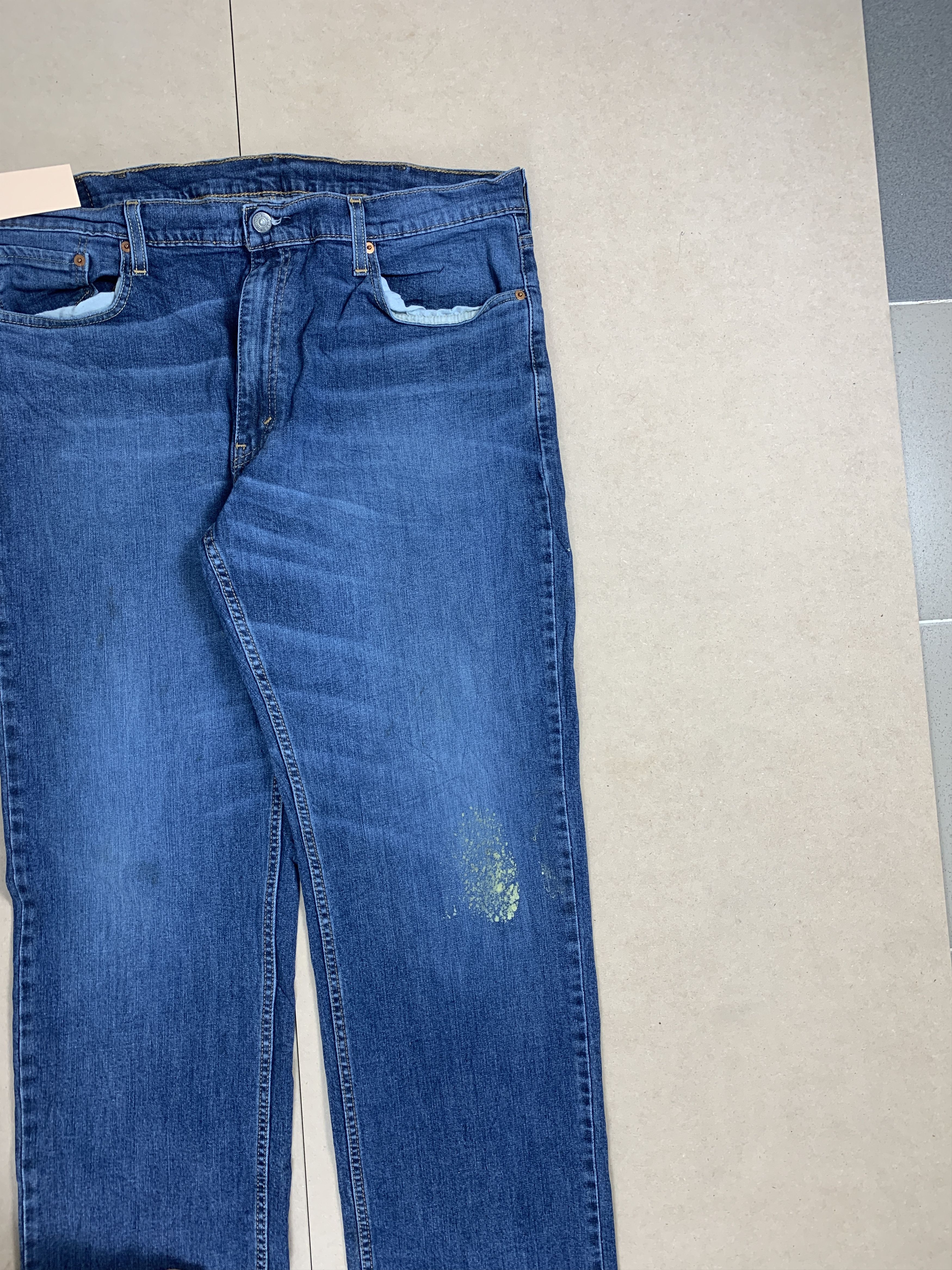 Levi's × Vintage Vintage Levi's 559 Distressed Faded Mid Wash Jeans Size US 38 / EU 54 - 3 Thumbnail