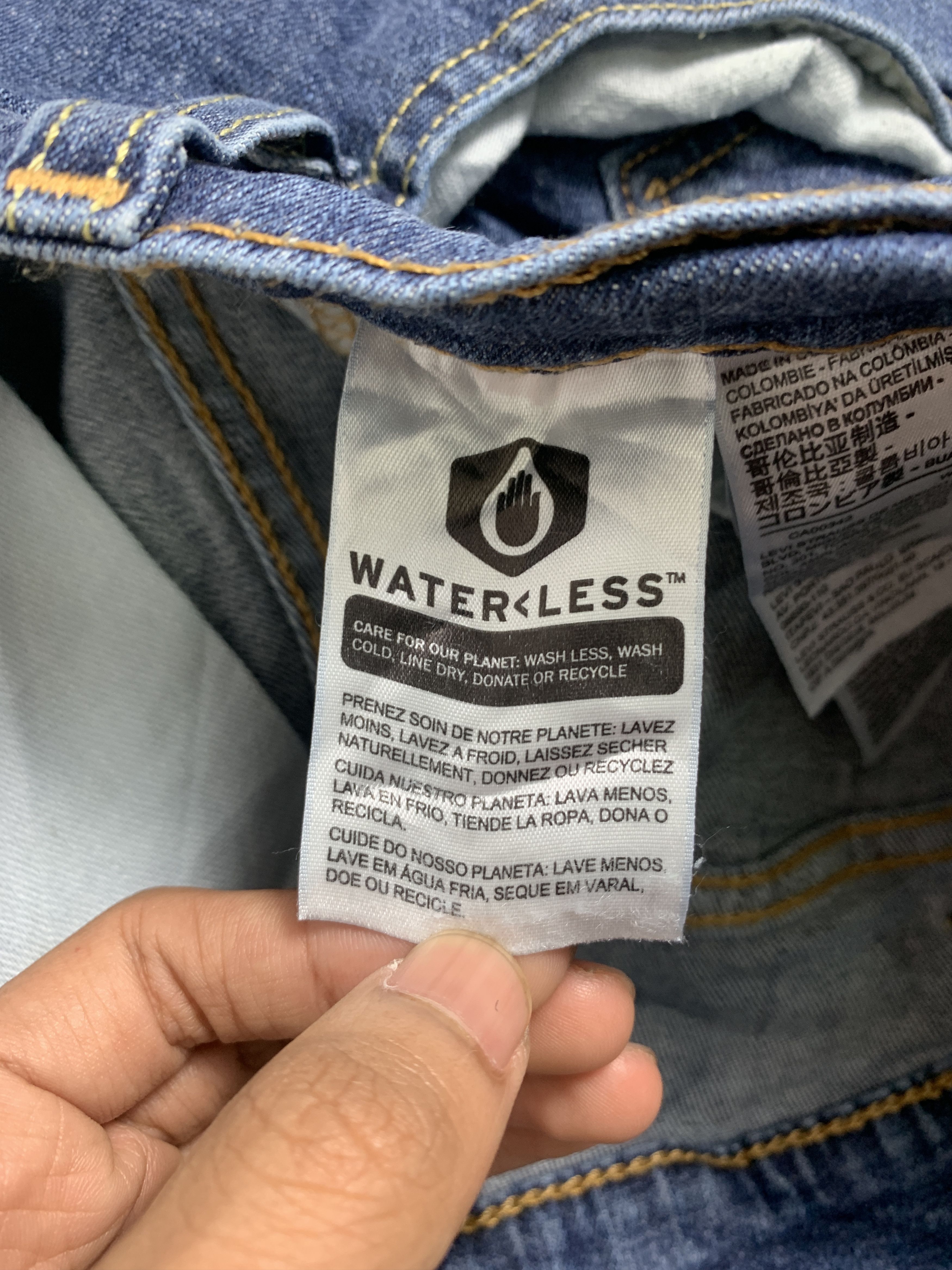 Levi's × Vintage Vintage Levi's 559 Distressed Faded Mid Wash Jeans Size US 38 / EU 54 - 11 Thumbnail