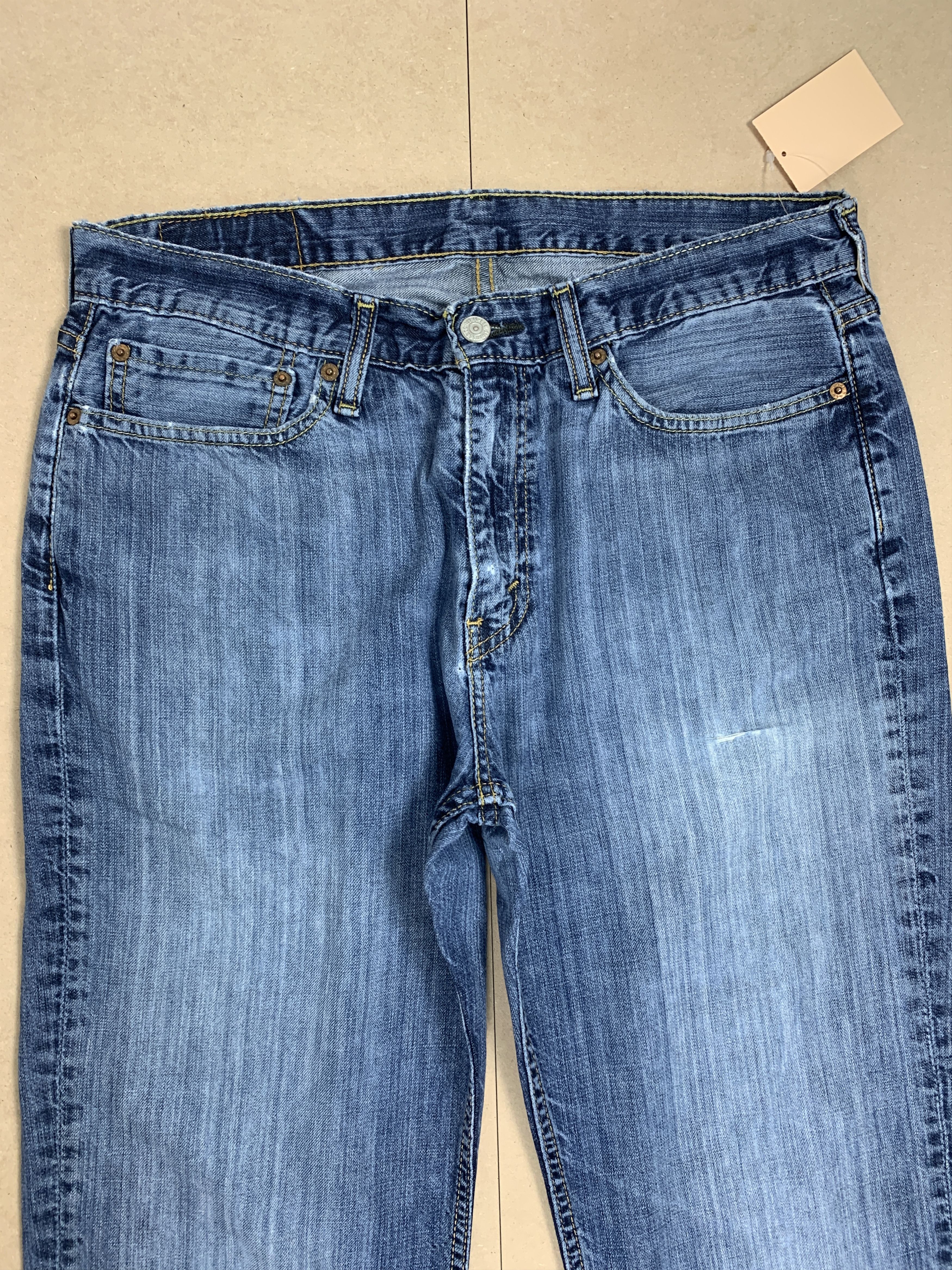 Levi's Vintage LEVI'S 514 Straight Cut Faded Blue Jeans Size US 34 / EU 50 - 2 Thumbnail
