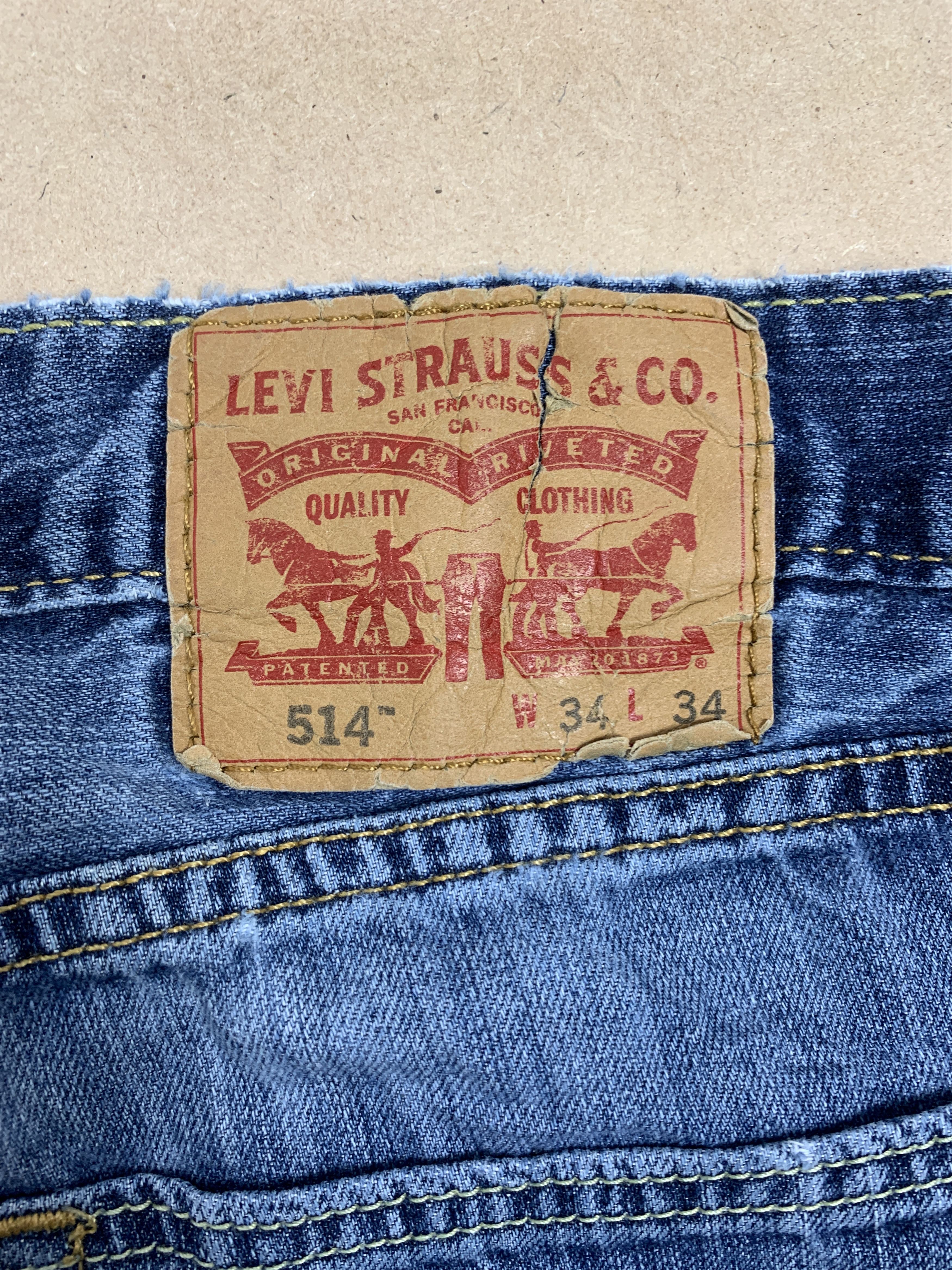Levi's Vintage LEVI'S 514 Straight Cut Faded Blue Jeans Size US 34 / EU 50 - 7 Thumbnail