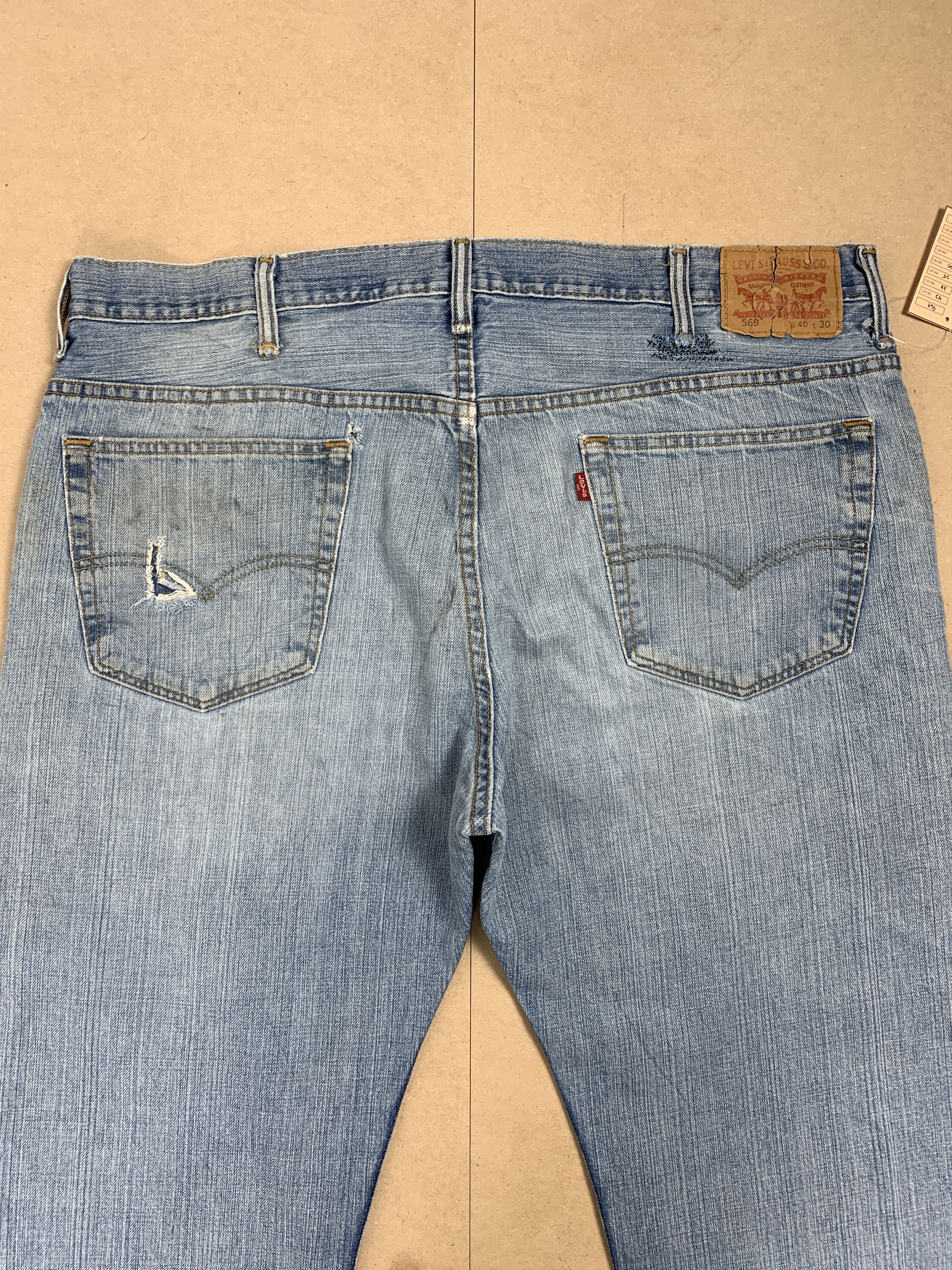Levi's × Vintage Vintage Levis 569 Straight Cut Faded Mid Wash Jeans Size US 42 / EU 58 - 6 Thumbnail