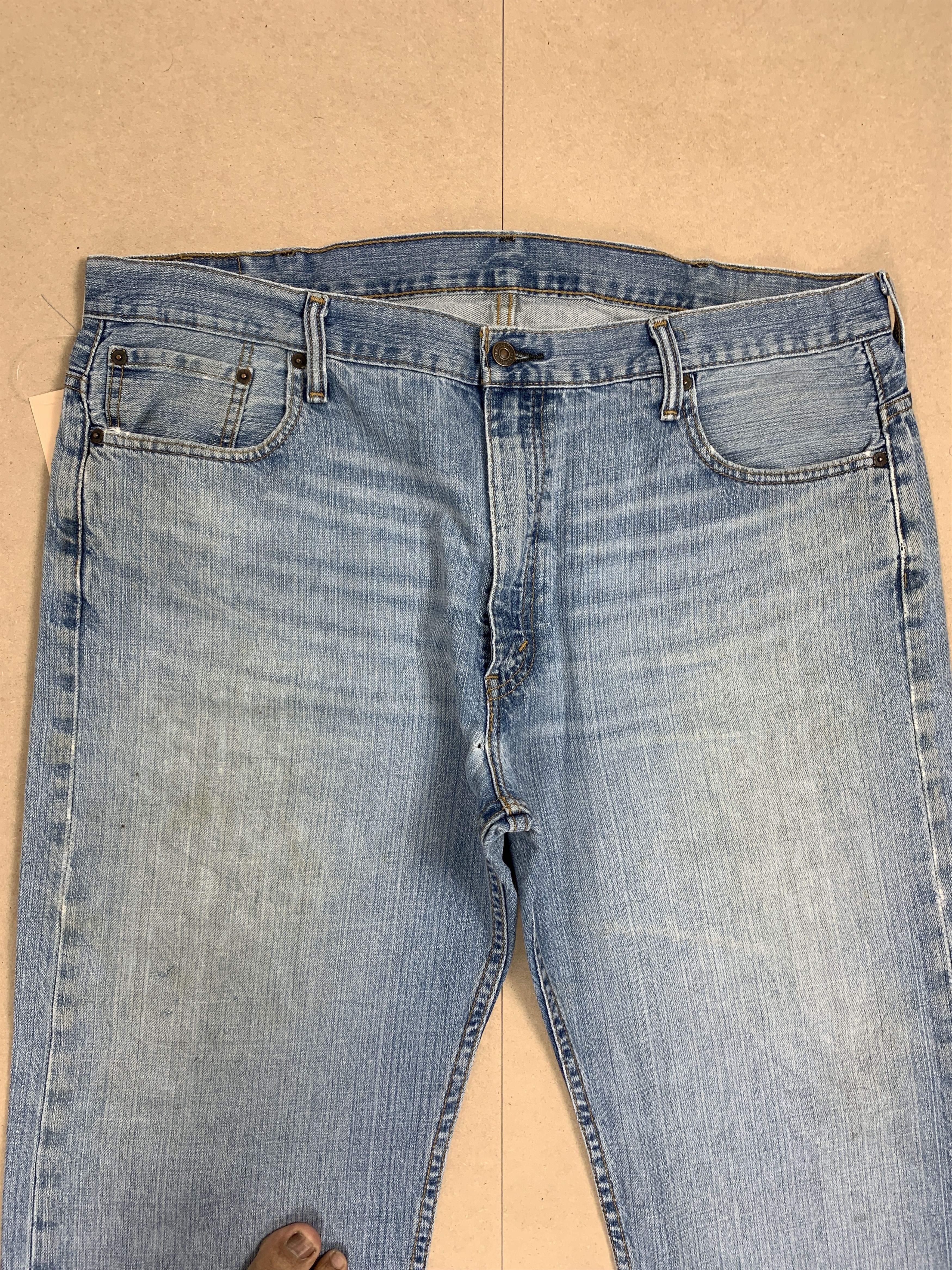 Levi's × Vintage Vintage Levis 569 Straight Cut Faded Mid Wash Jeans Size US 42 / EU 58 - 2 Thumbnail