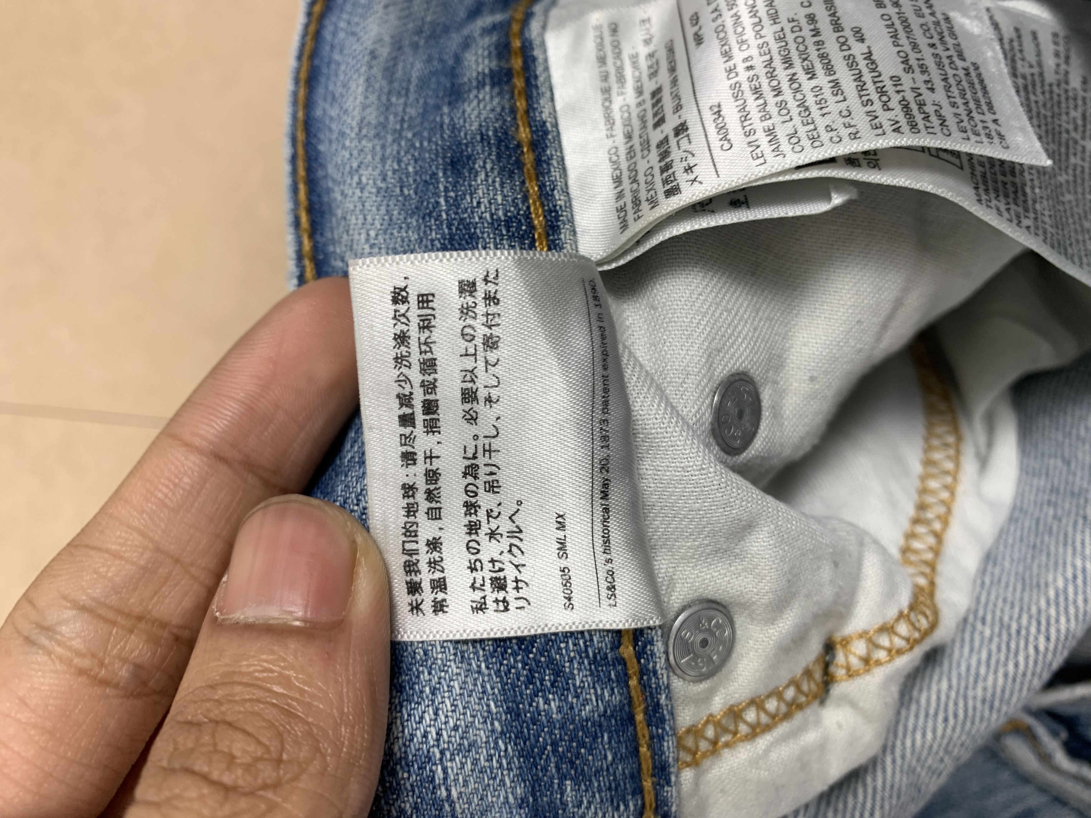 Levi's × Vintage Vintage Levis 569 Straight Cut Faded Mid Wash Jeans Size US 42 / EU 58 - 11 Thumbnail